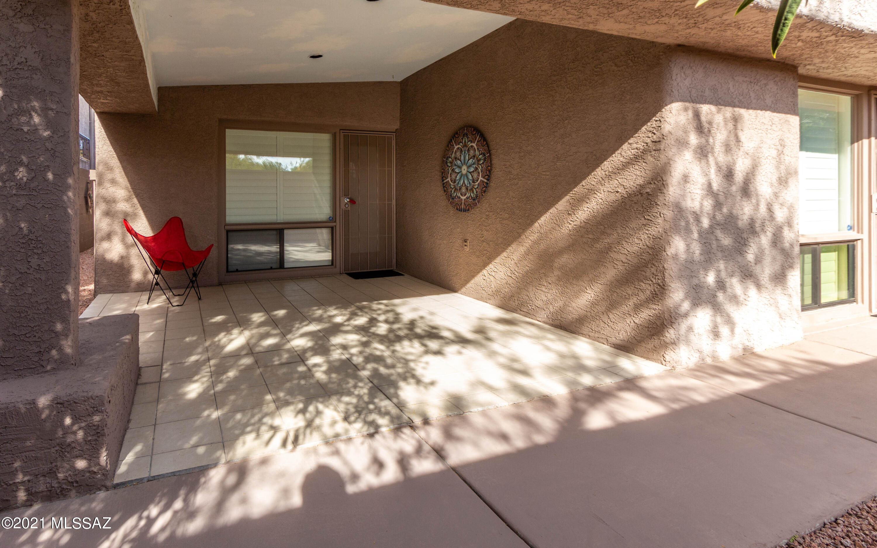 Broadway Court (1-29) - Residential