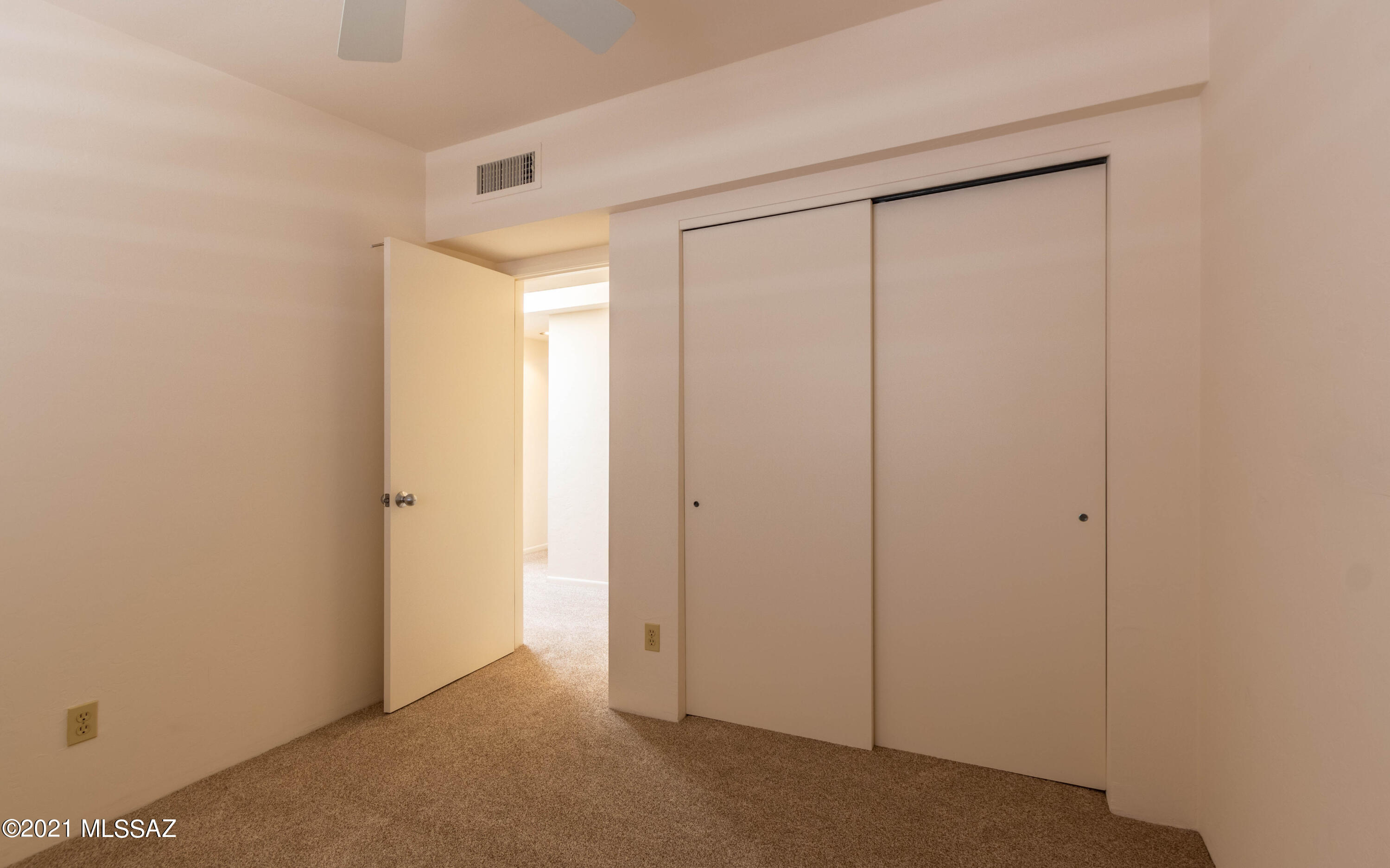 Broadway Court (1-29) - Residential