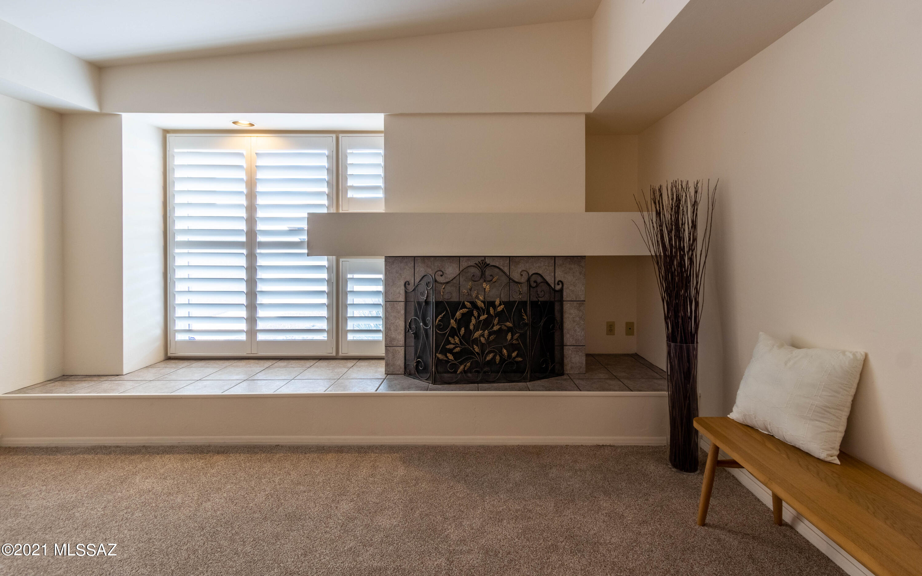 Broadway Court (1-29) - Residential