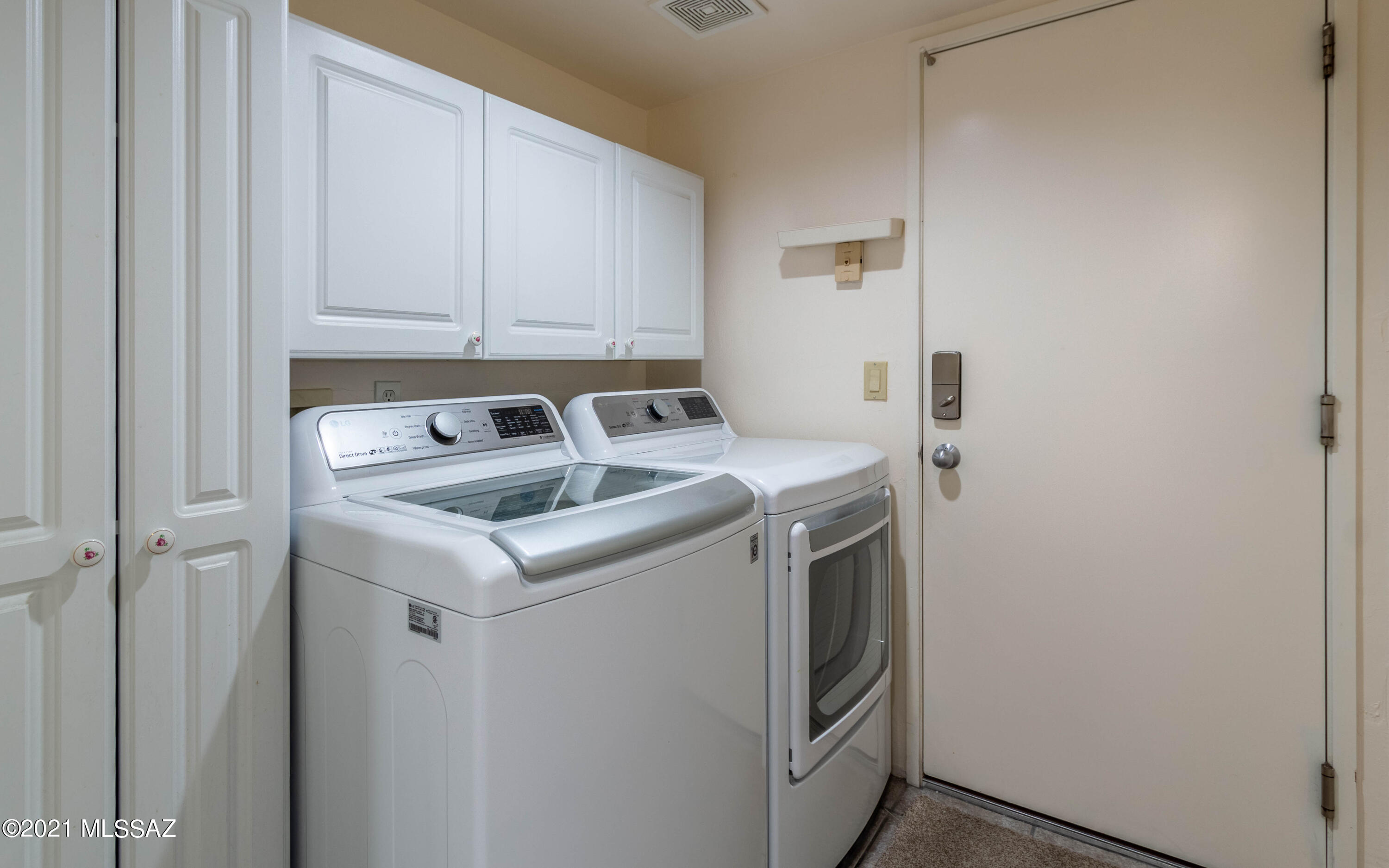 Broadway Court (1-29) - Residential