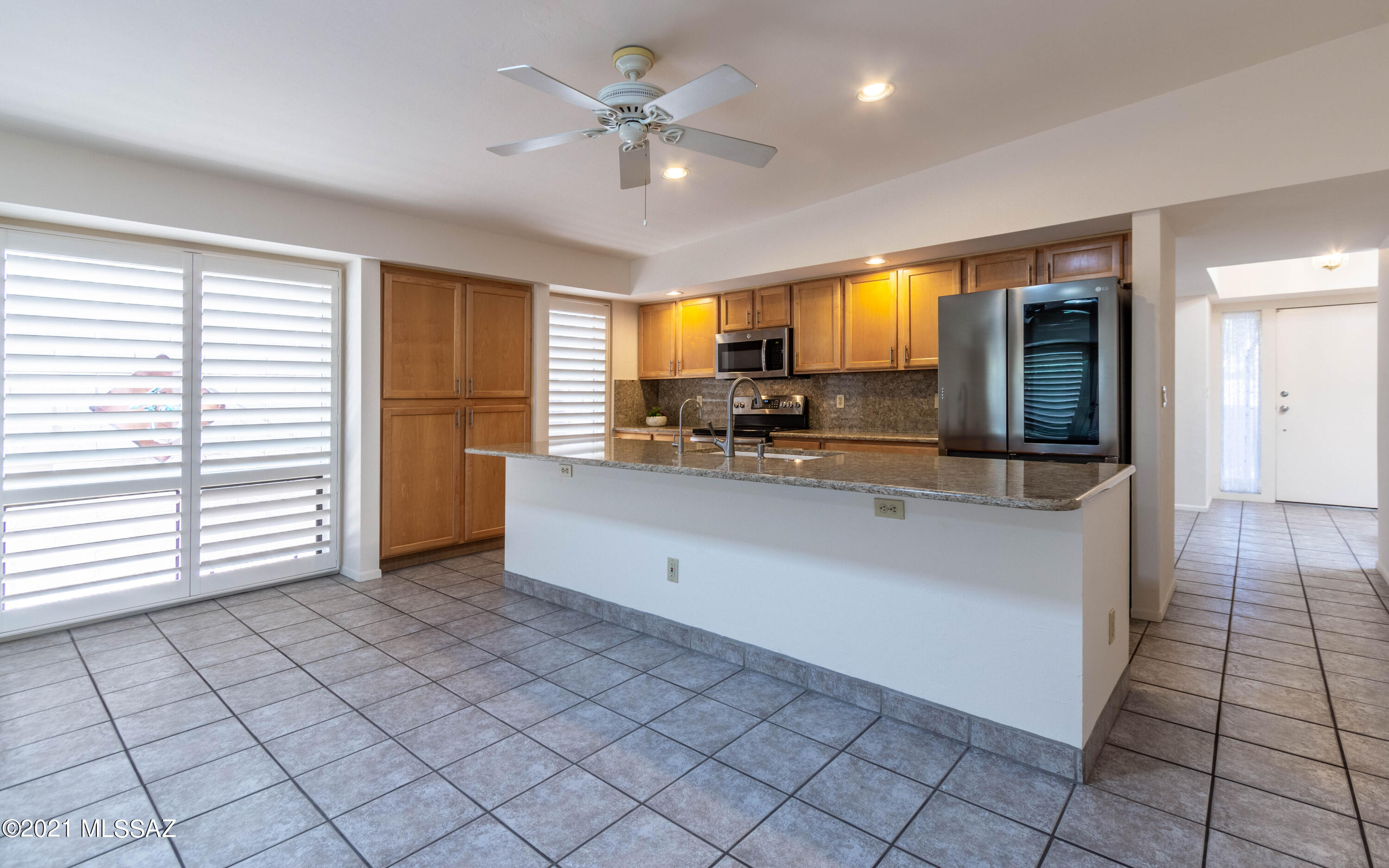 Broadway Court (1-29) - Residential