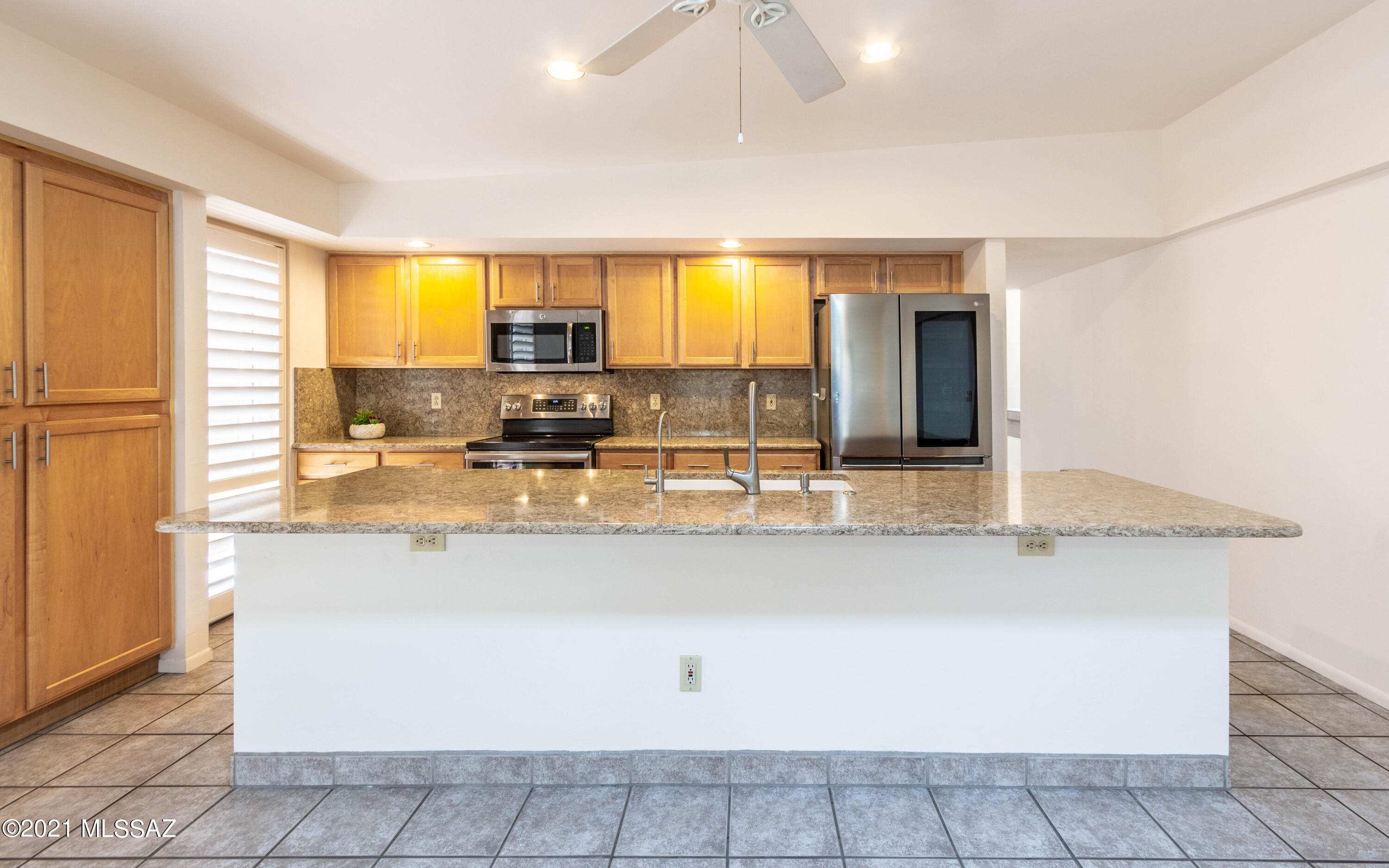 Broadway Court (1-29) - Residential
