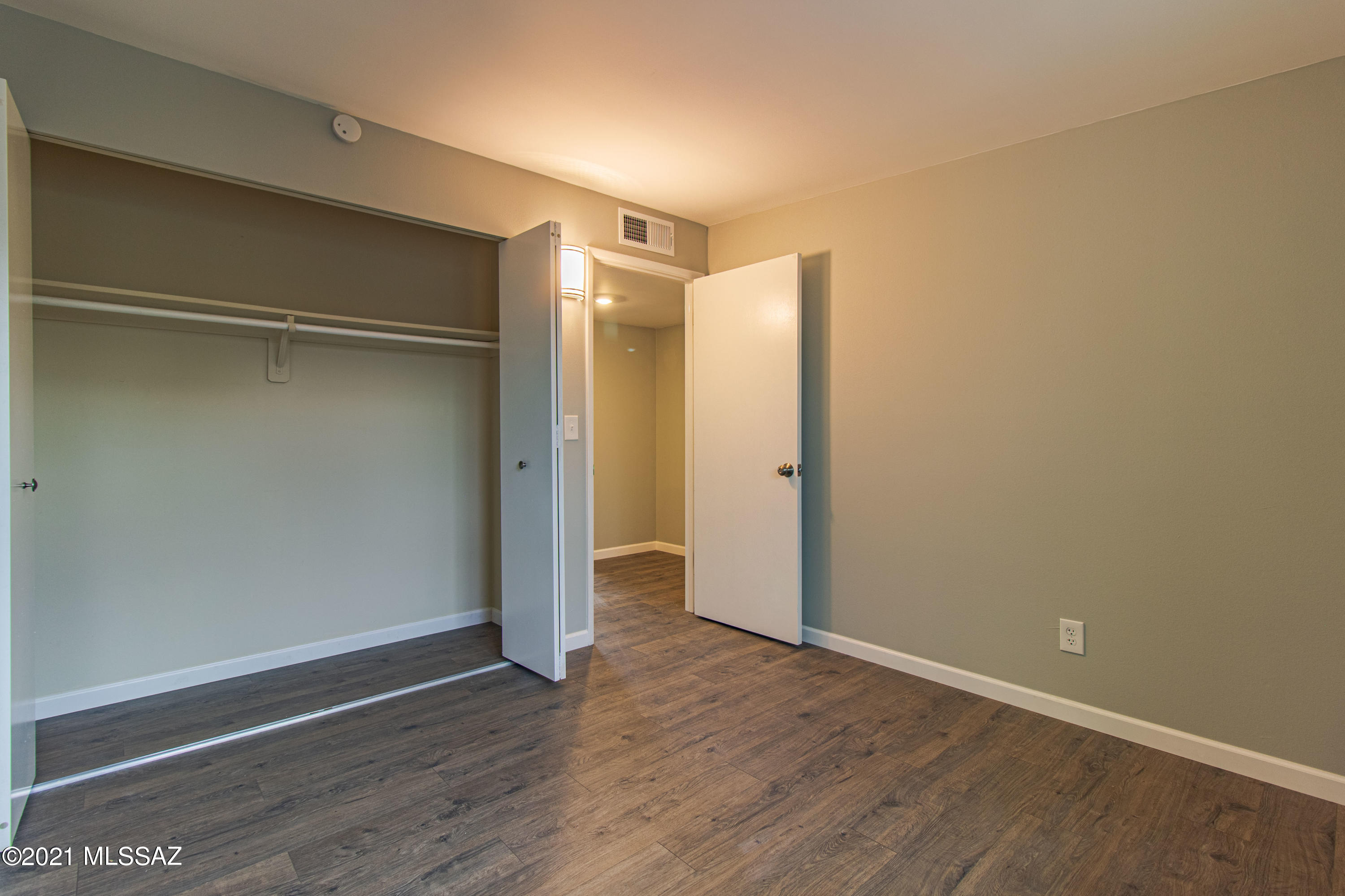 Carriage Hill NO. 2 (193-350) - Residential Lease