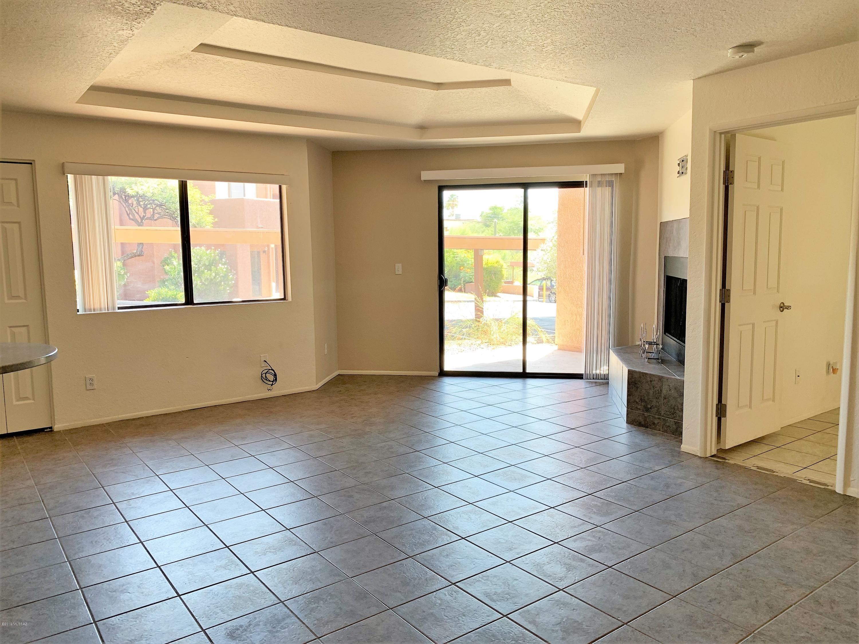 Ventana Vista Condominiums - Residential