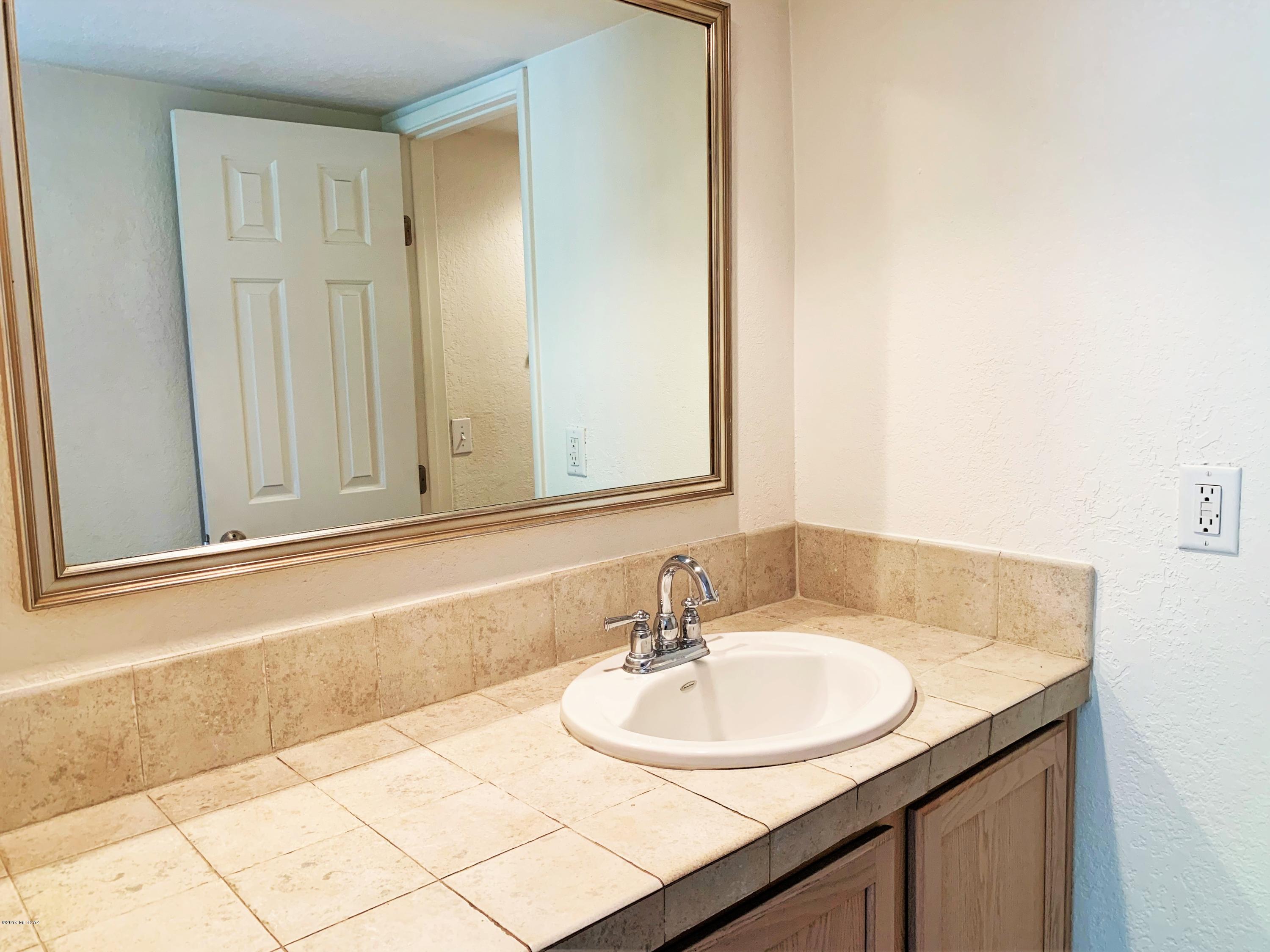 Ventana Vista Condominiums - Residential