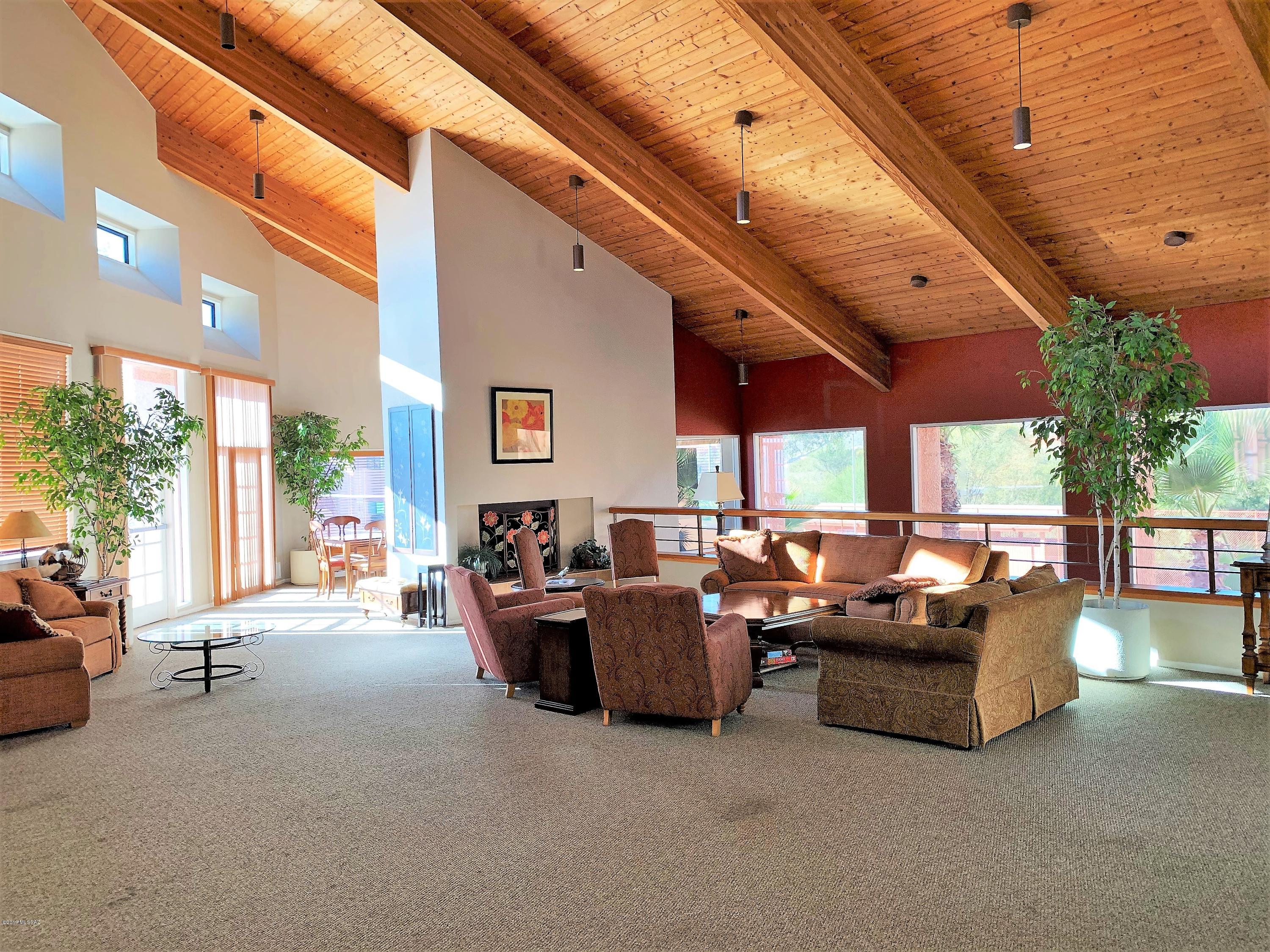 Ventana Vista Condominiums - Residential