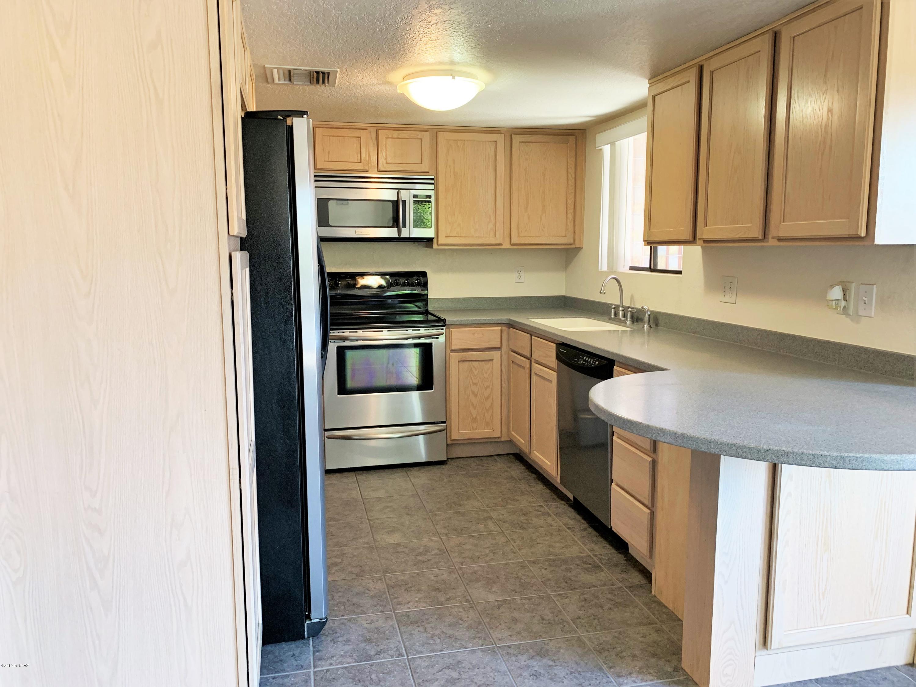 Ventana Vista Condominiums - Residential