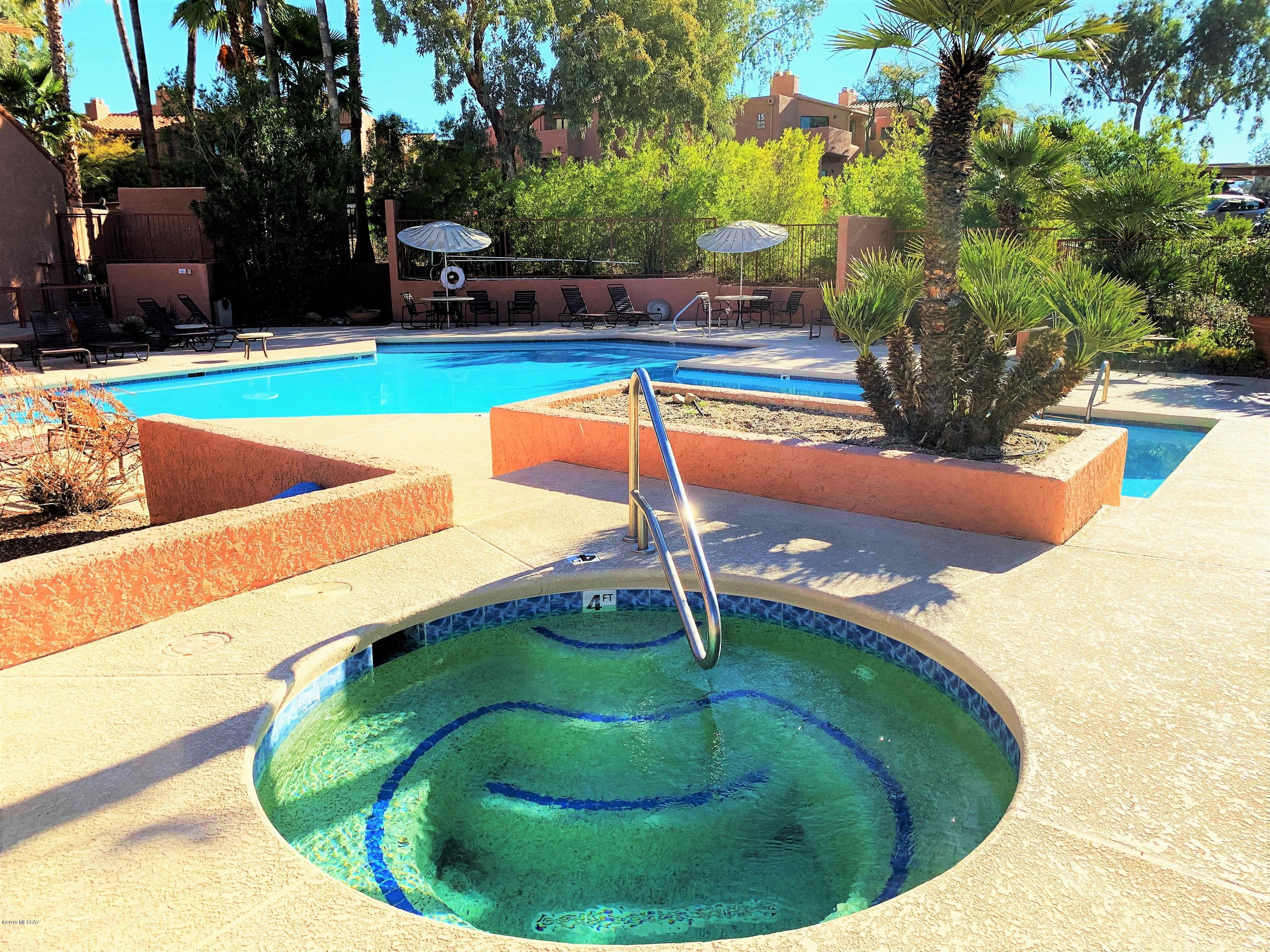Ventana Vista Condominiums - Residential