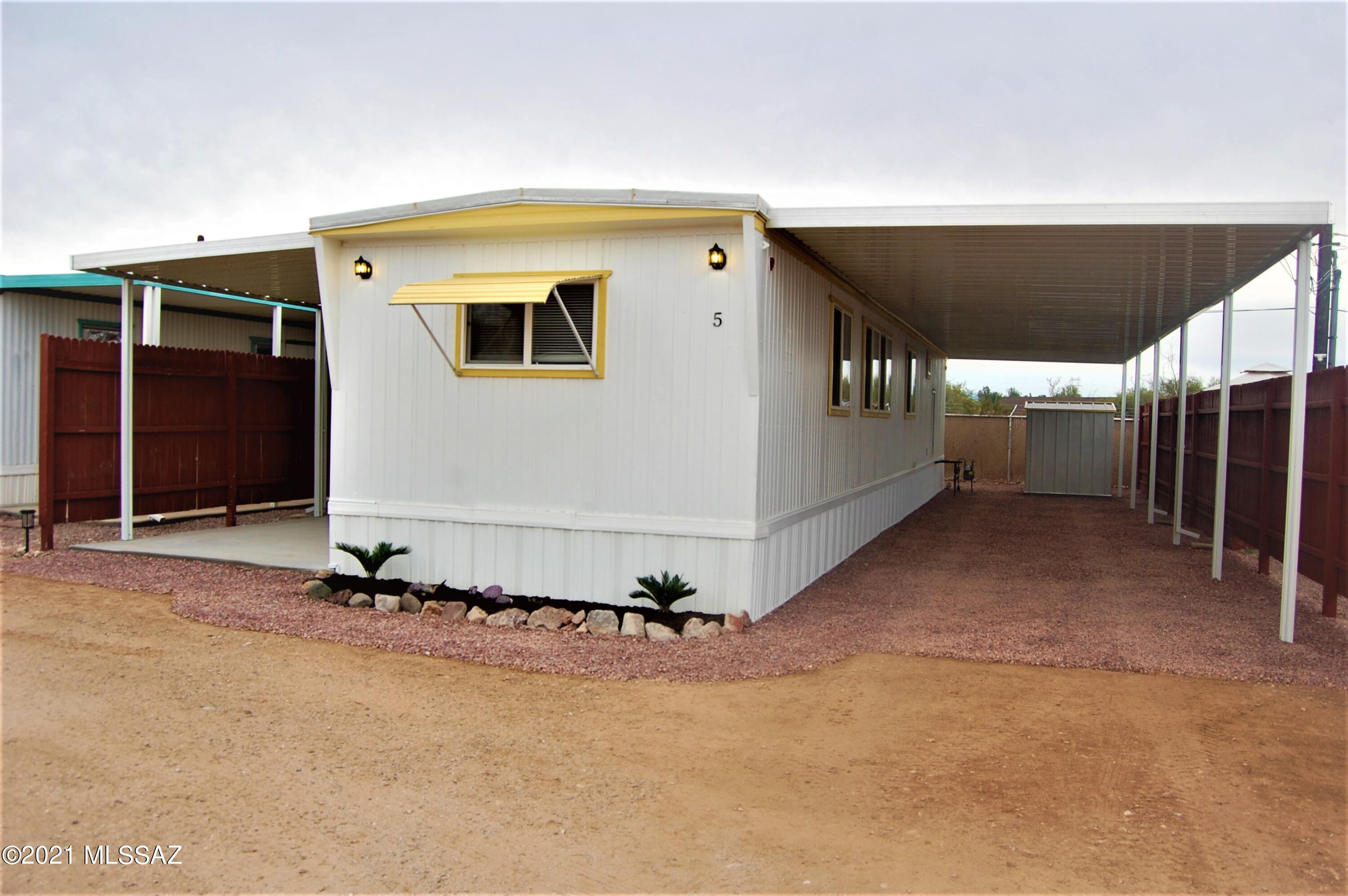 Fabulous 2 Bedroom 1 Bath home. Newer paint, Newer carpet, New Washer and Dryer, New Kitchen Appliances. Super clean and ready to move in! Completely remodeled! Gas - Water - Electric  all paid for and included in the rent. ALL OF THIS FOR $925 PER MONTH!! No Pets.