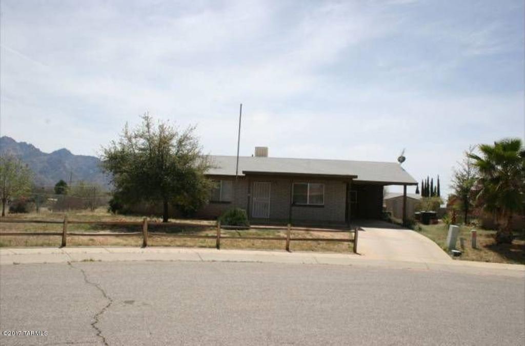 Ready to move in, 3 bedroom, 1.75 bath with views of the Catalina Foothills and minutes from Catalina State Park. Corner lot, no HOA, will not last long!
