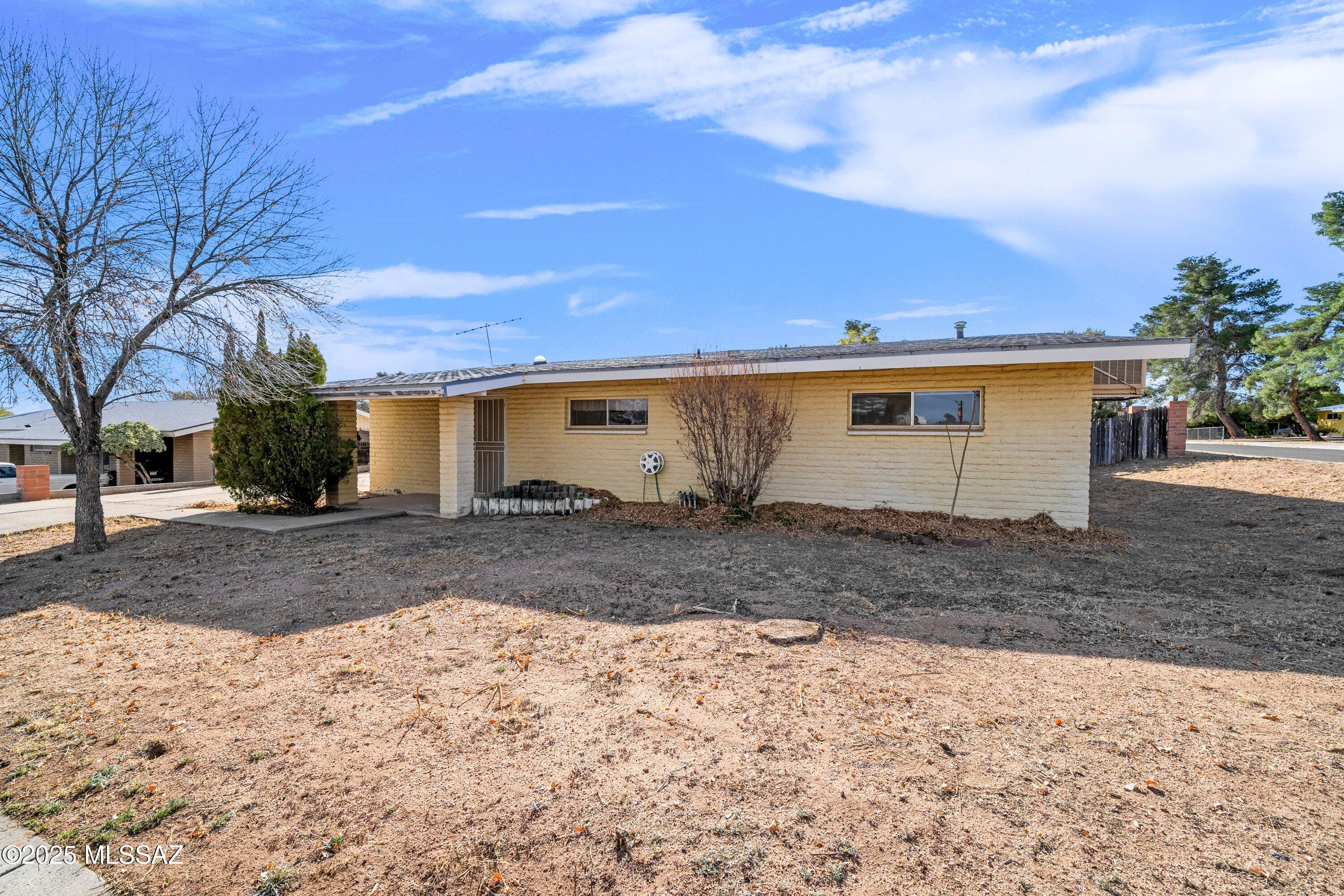 This gem needs a little bit of attention and will make a great home.This corner lot home is one of the larger ones offered in San Manuel.  This 3 bedroom 2 bath home has a 1 car garage with storage or workshop. Off the Arizona Room is a bonus room that can be used for an office, playroom, or the potential for another bedroom.  This laundry room is the best with all the storage and size. This home is being sold ''As Is''.