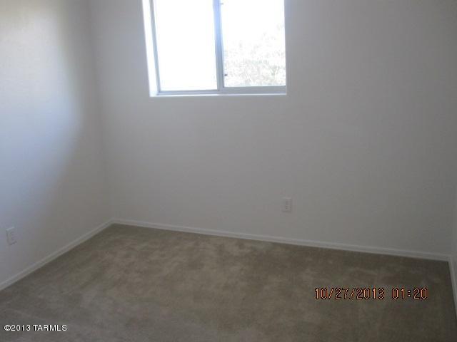 Villa Venice Condos - Residential Lease