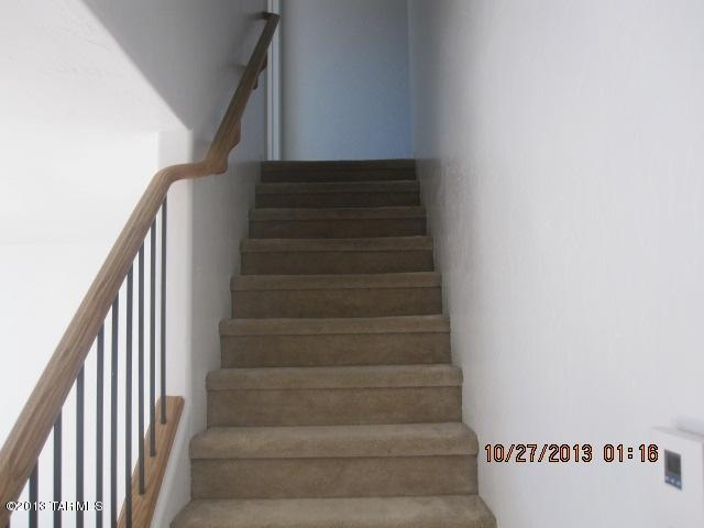 Villa Venice Condos - Residential Lease