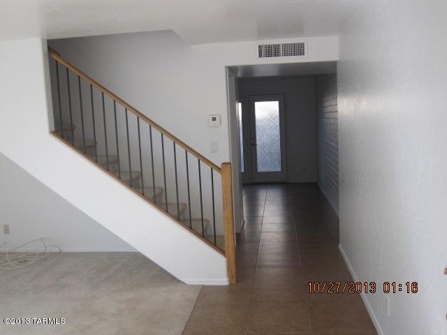 Villa Venice Condos - Residential Lease