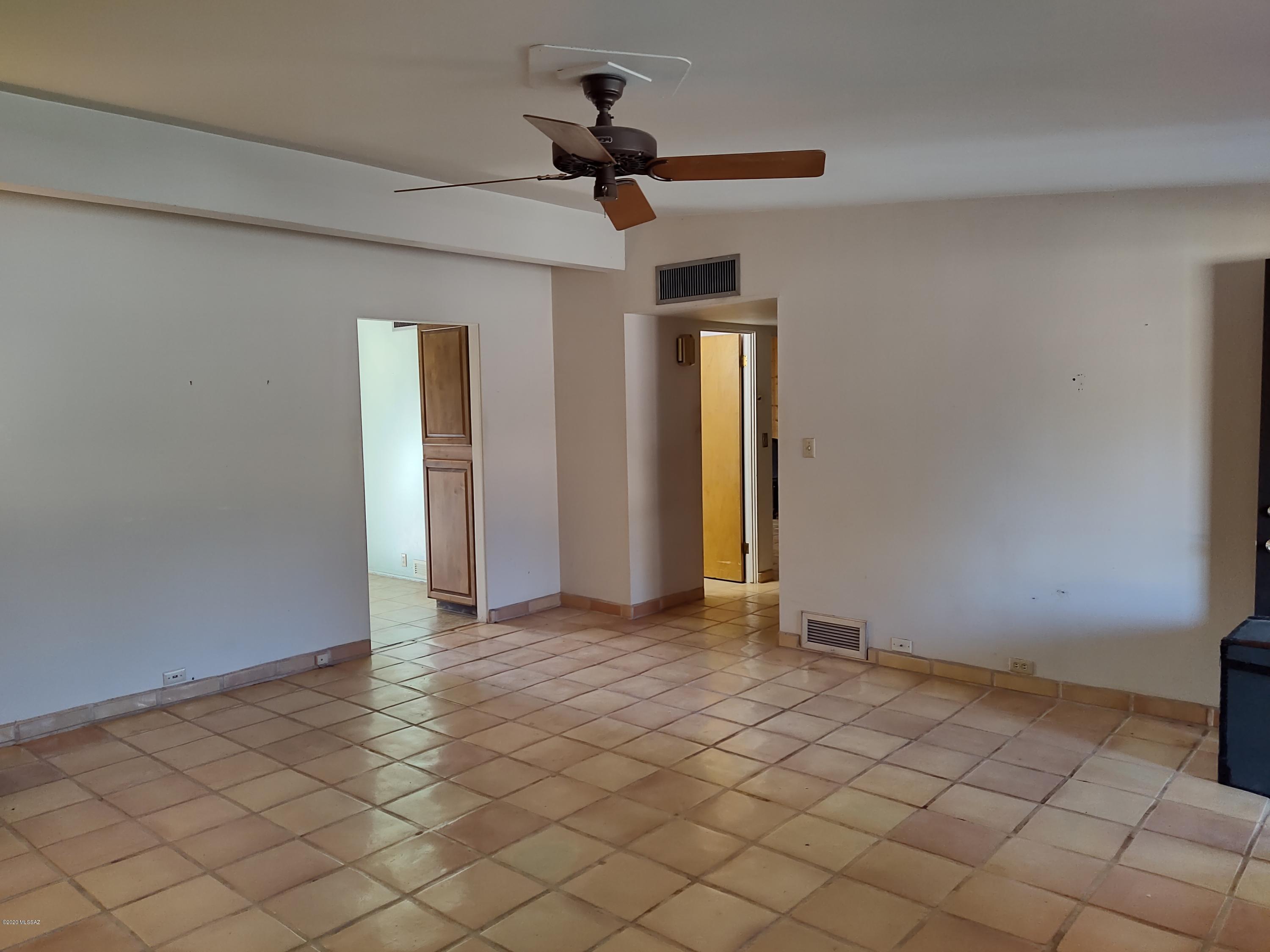 Desert Hills (1-82) - Residential