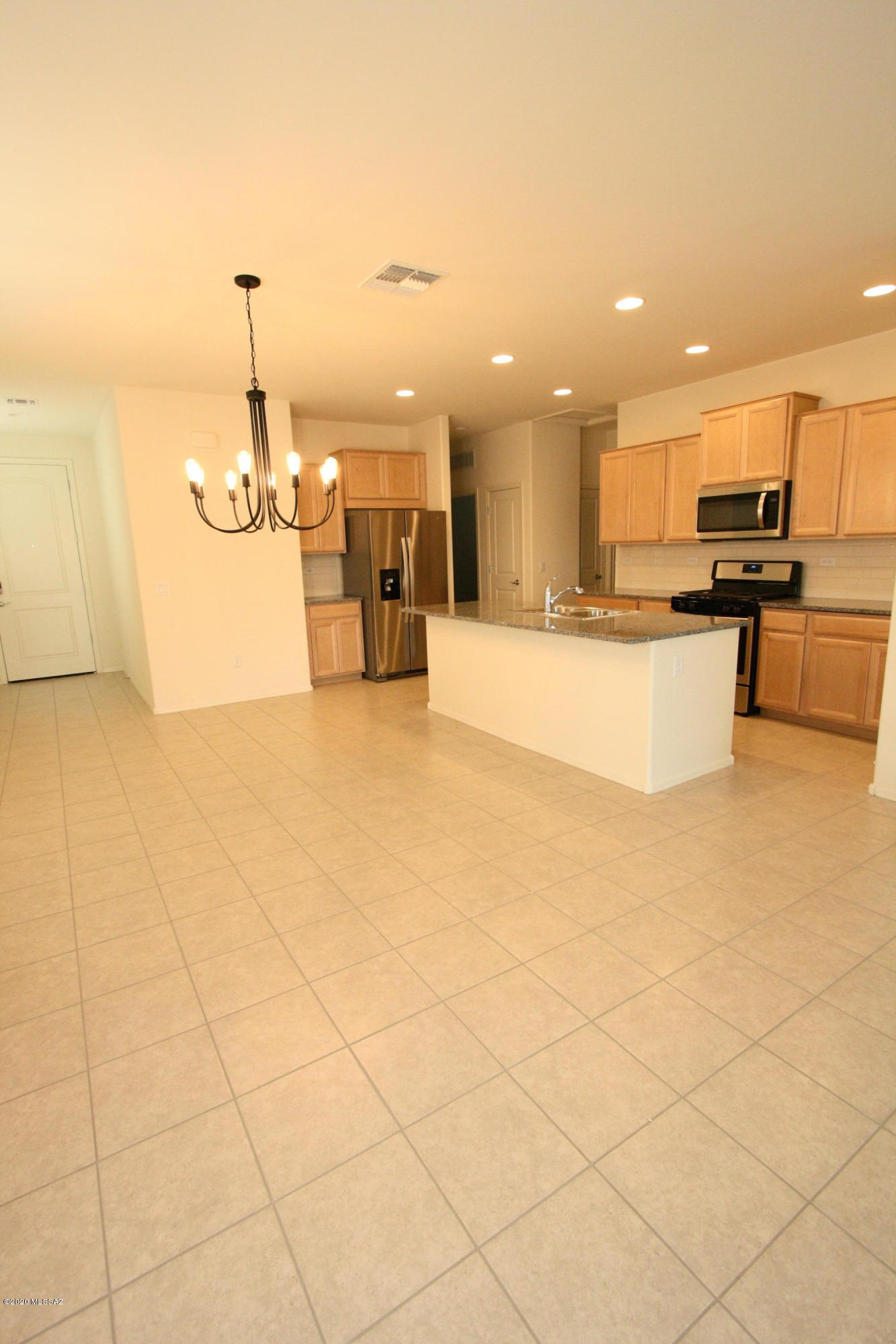 Rancho Del Lago (1-100) - Residential Lease