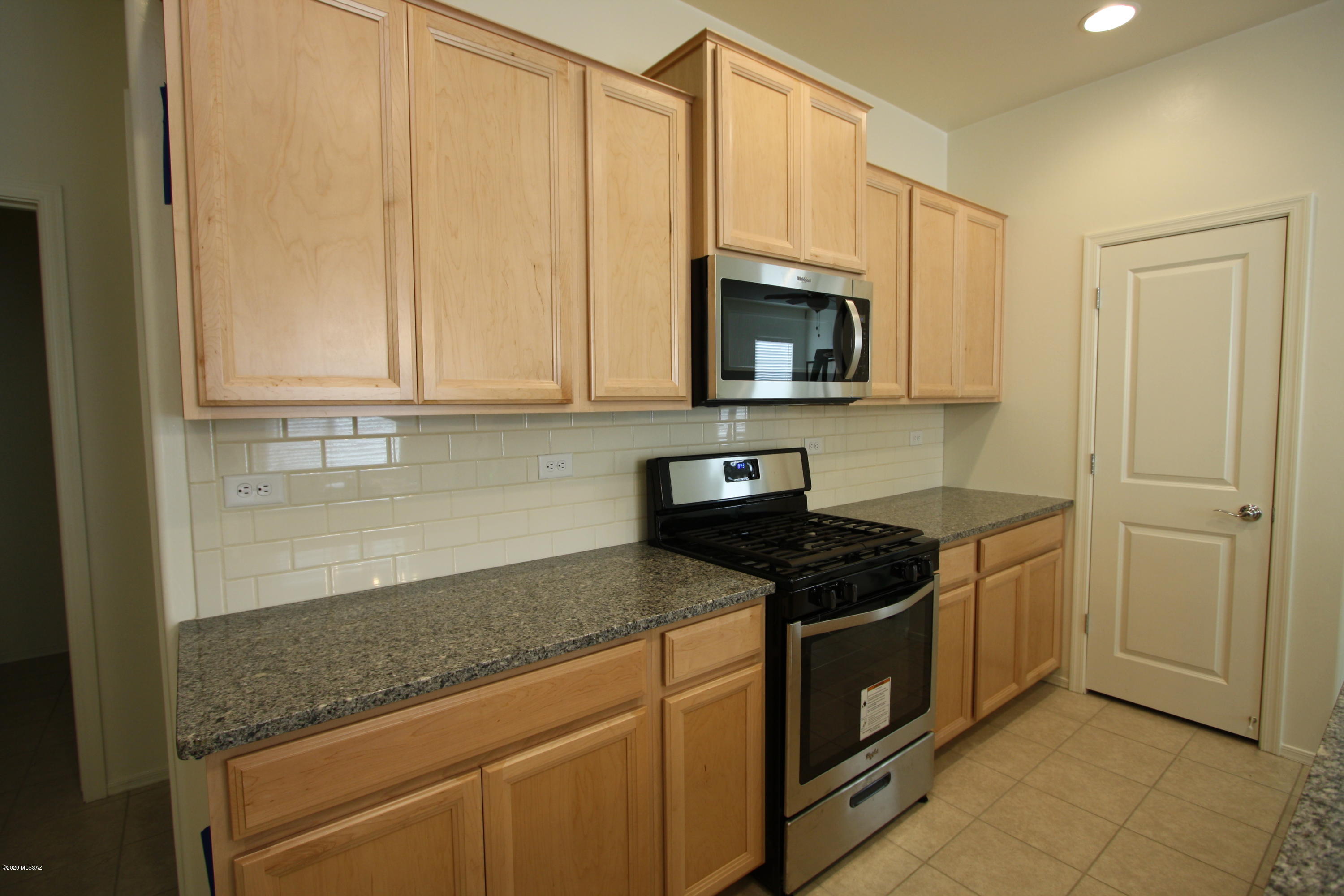 Rancho Del Lago (1-100) - Residential Lease