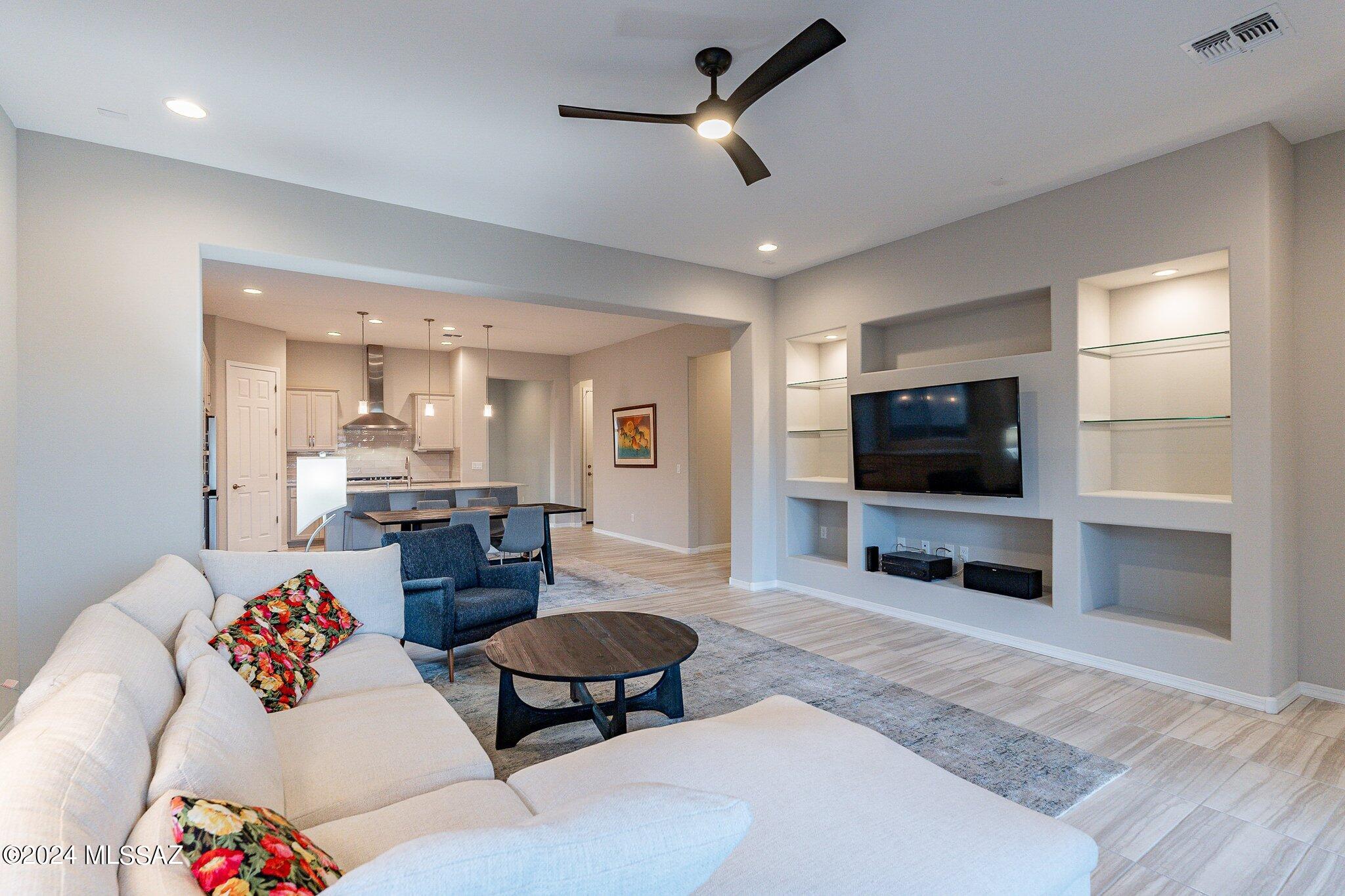 Rancho Vistoso Valley Vista - Residential