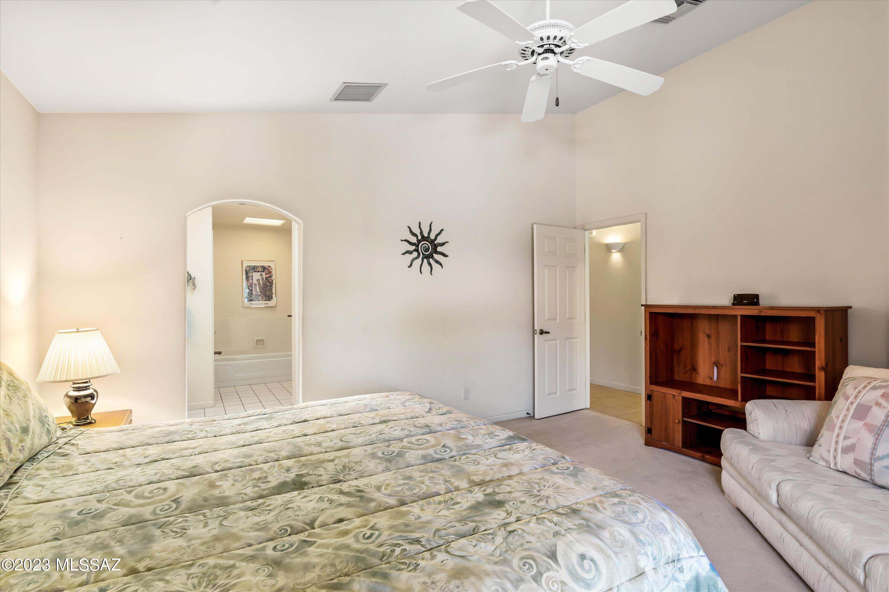 Las Ventanas (1-57) - Residential