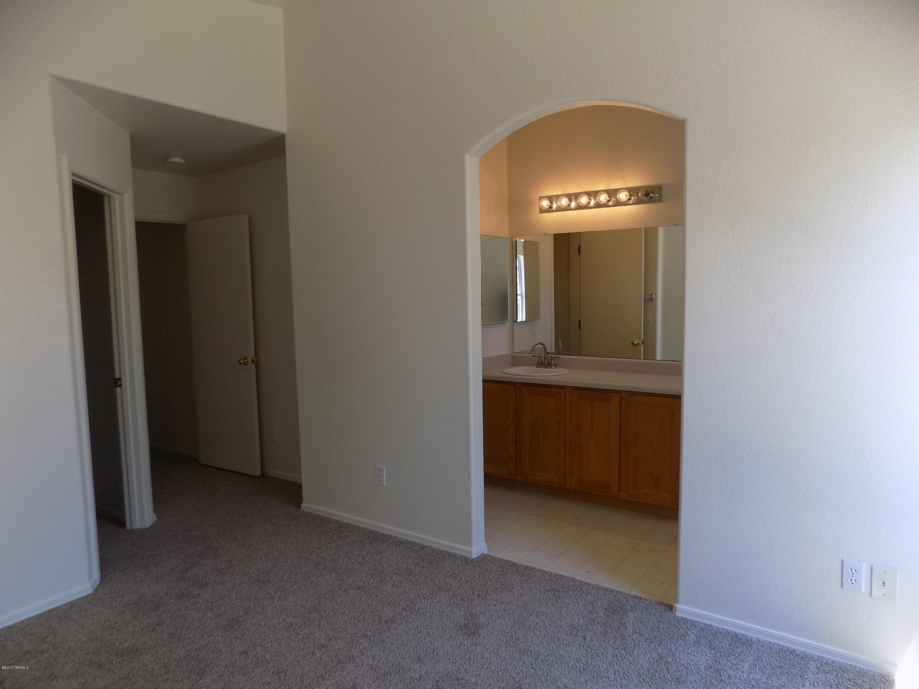 Rincon Shadows (1-47) - Residential