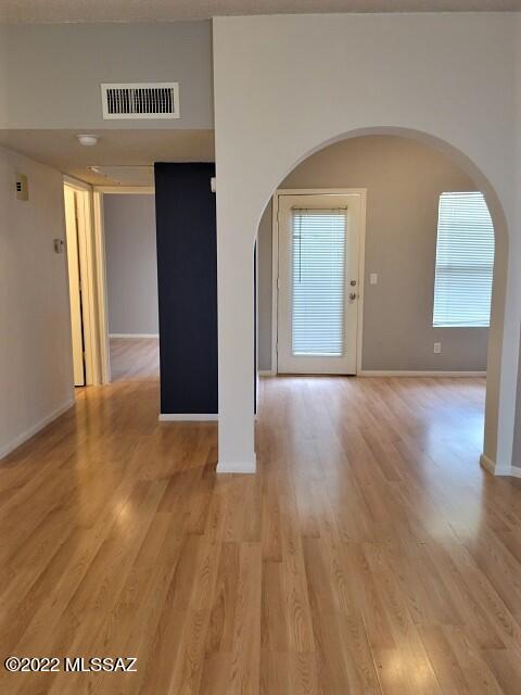 La Vida NO. II - Residential Lease