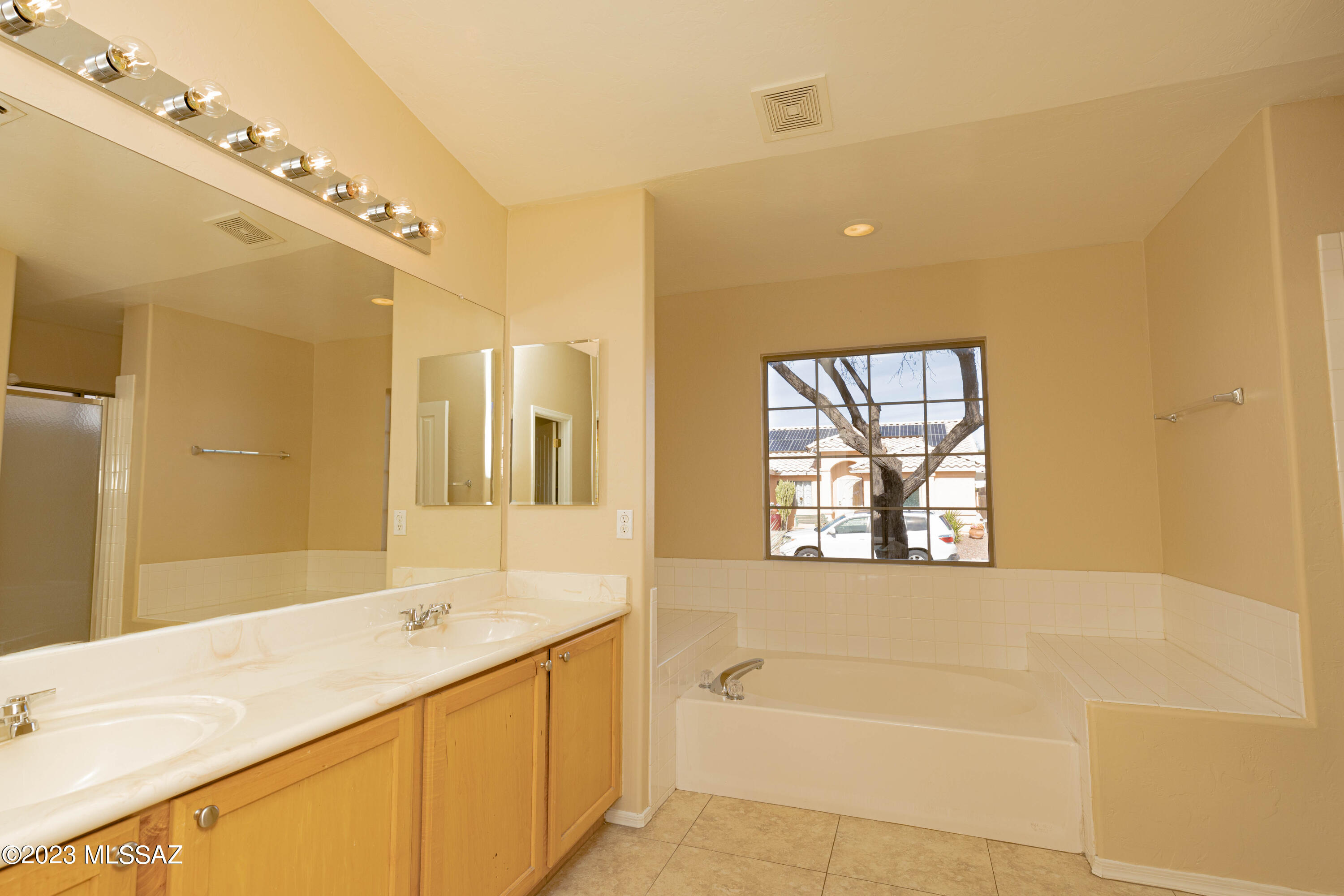 Catalina at Canada Hills (1-61) - Residential