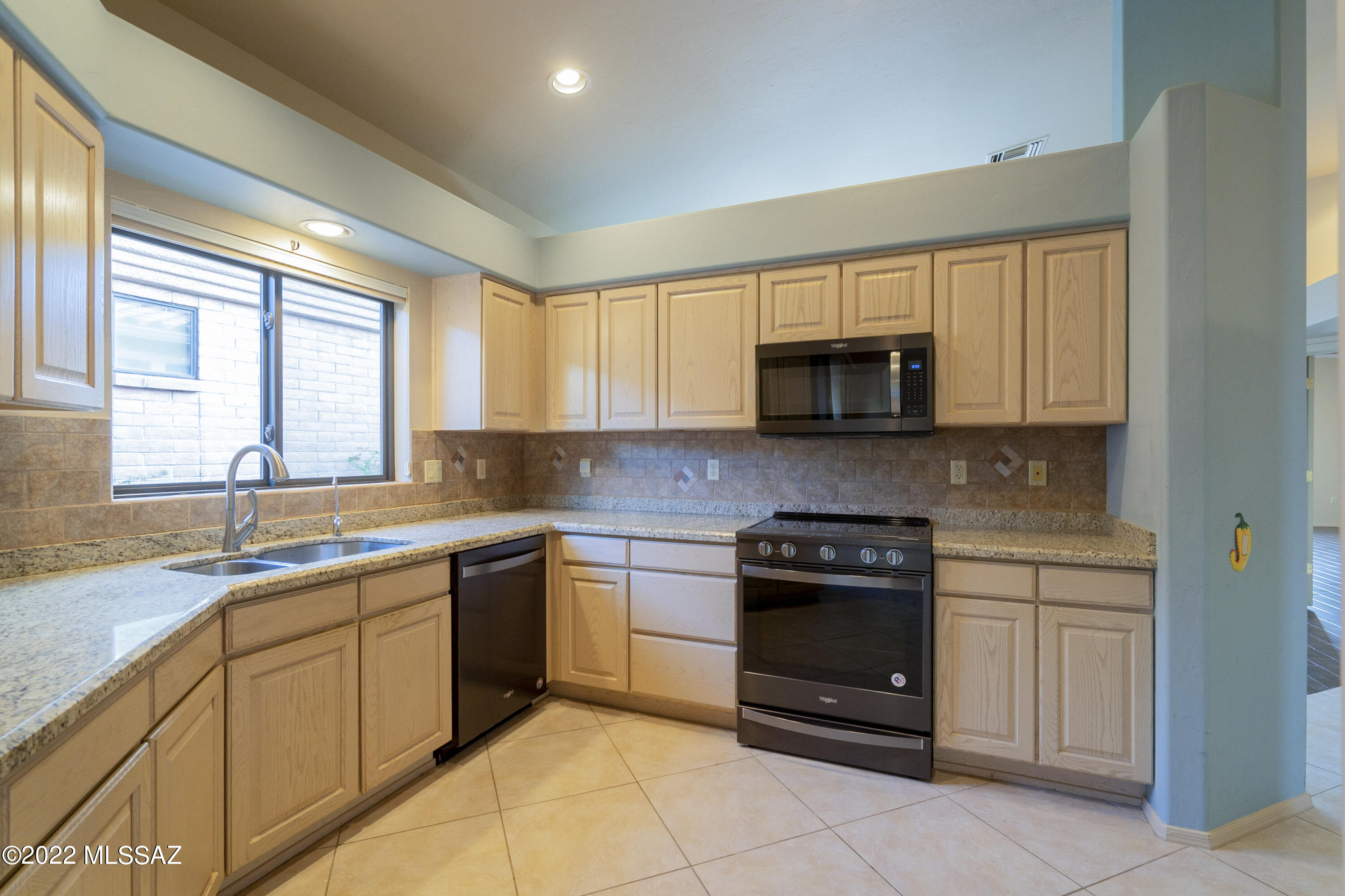 San Ignacio Vistas II (1-118) - Residential