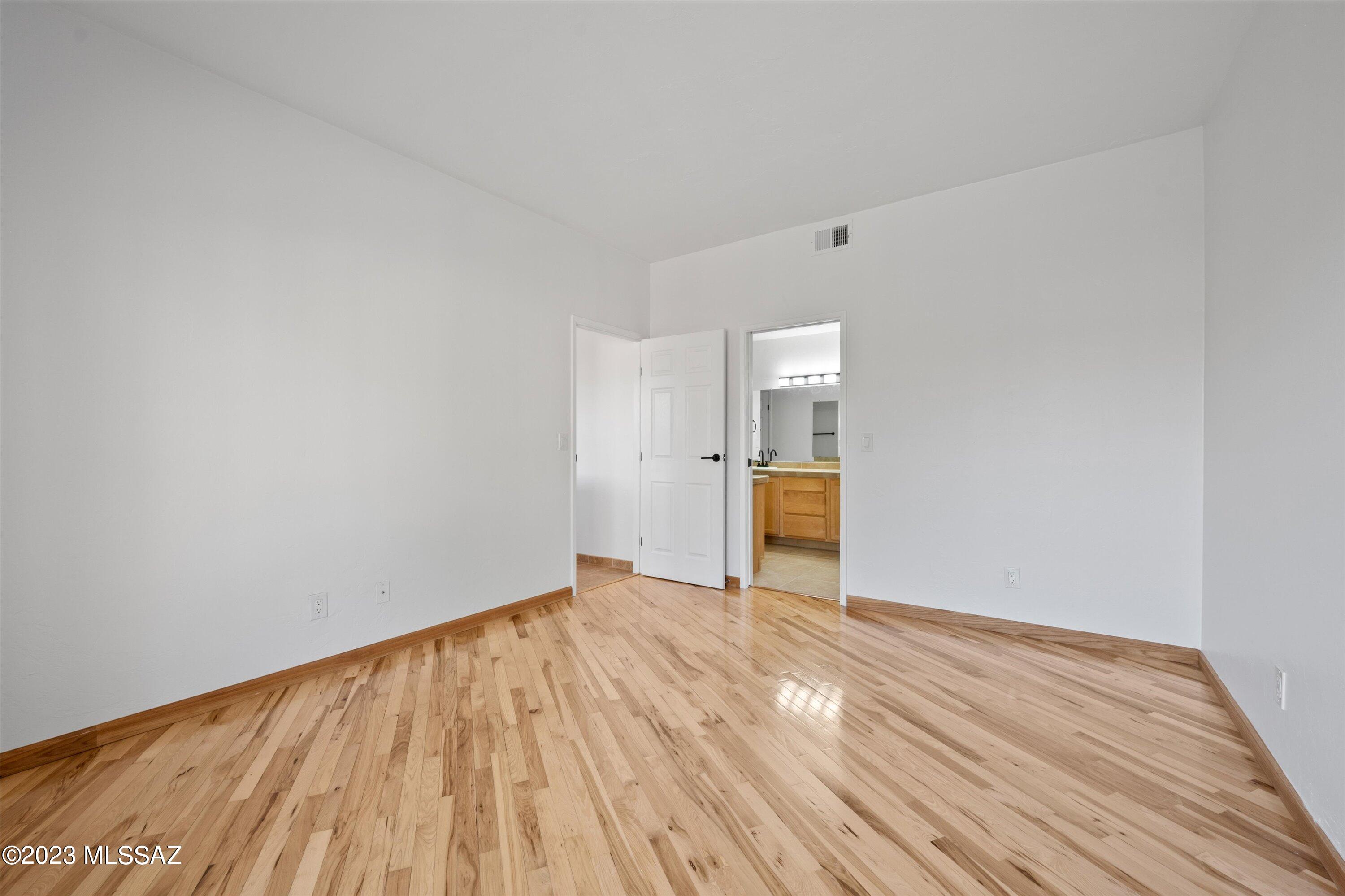 Dakotah Hills Condominium - Residential