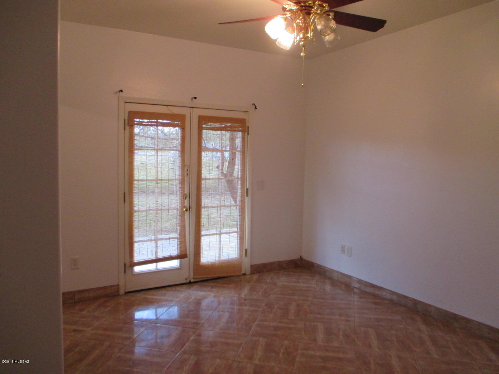 Mescal Lakes - Residential