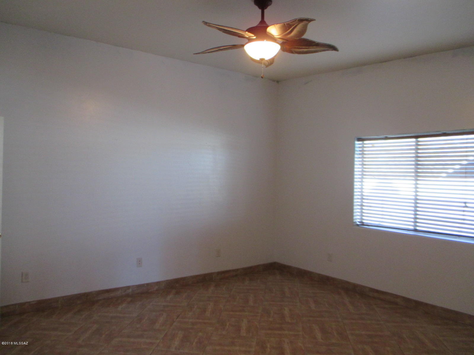 Mescal Lakes - Residential