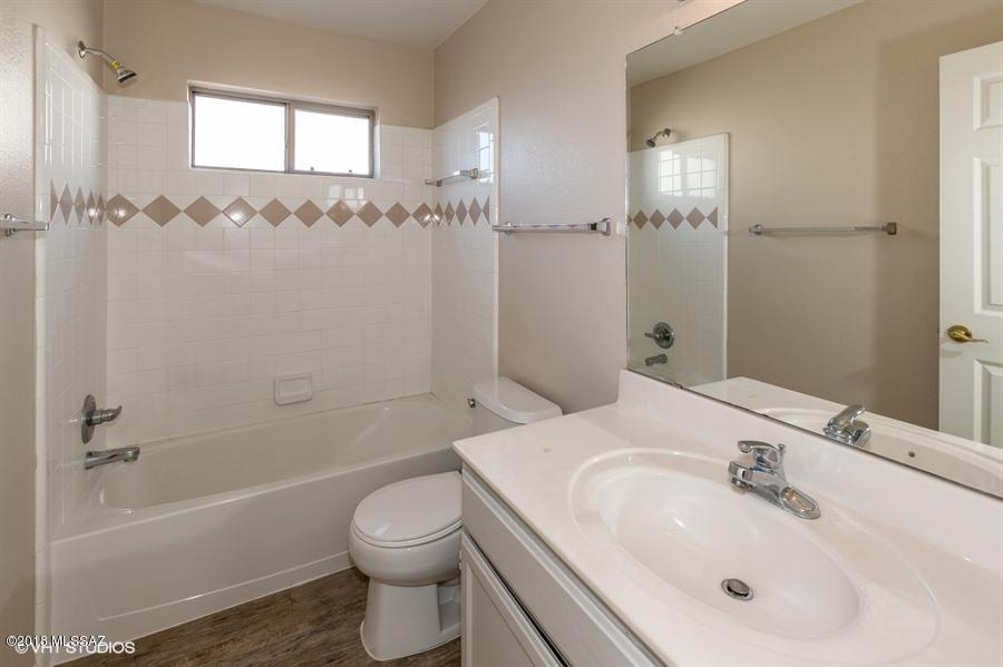 Colonia De Los Alamos - Desert Creek - Residential