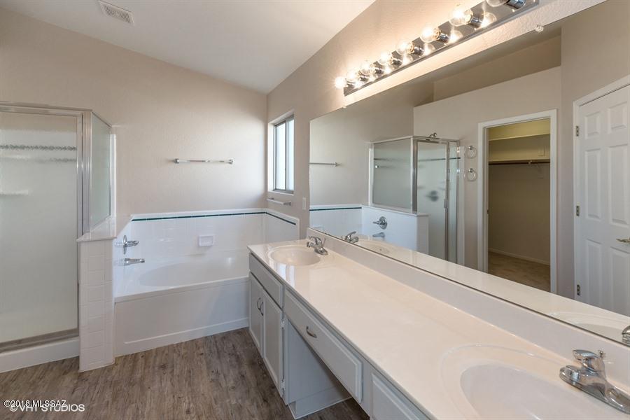Colonia De Los Alamos - Desert Creek - Residential