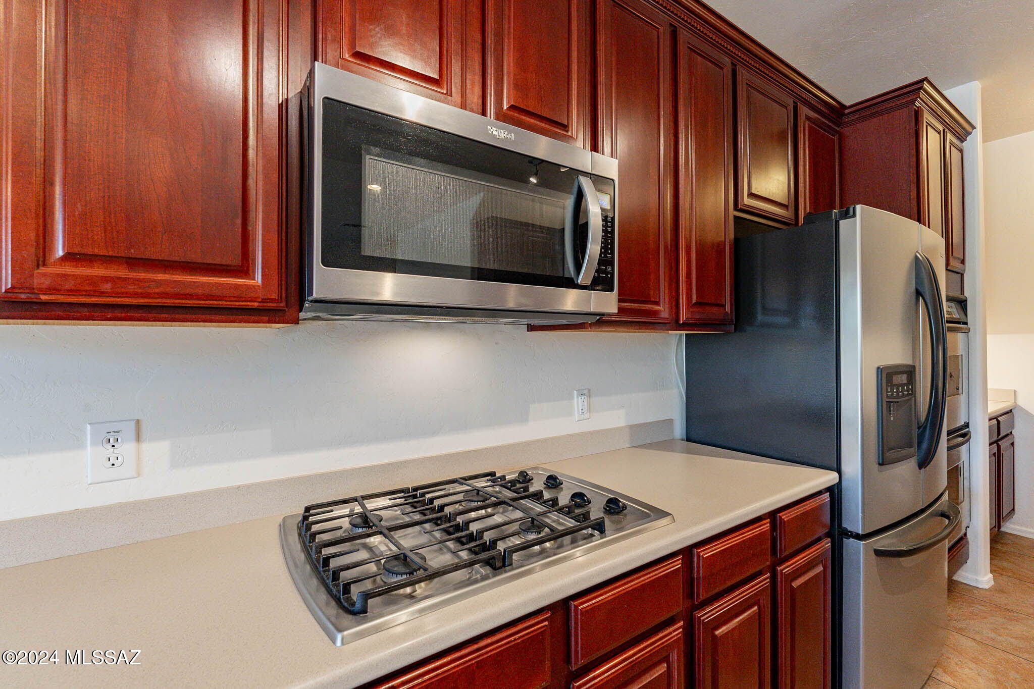 Black Horse (1-411) - Residential