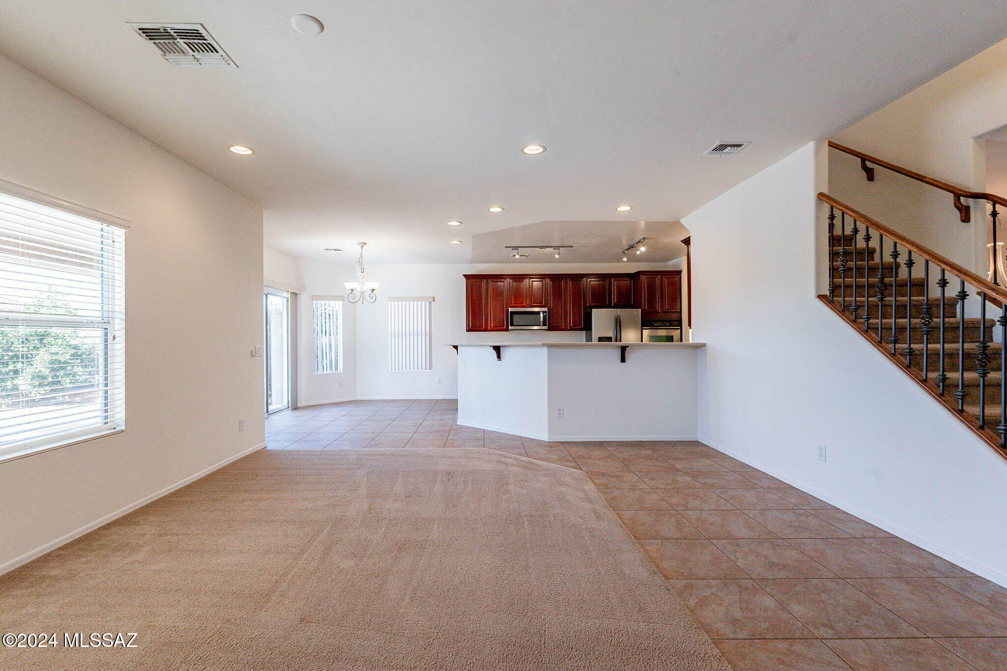 Black Horse (1-411) - Residential