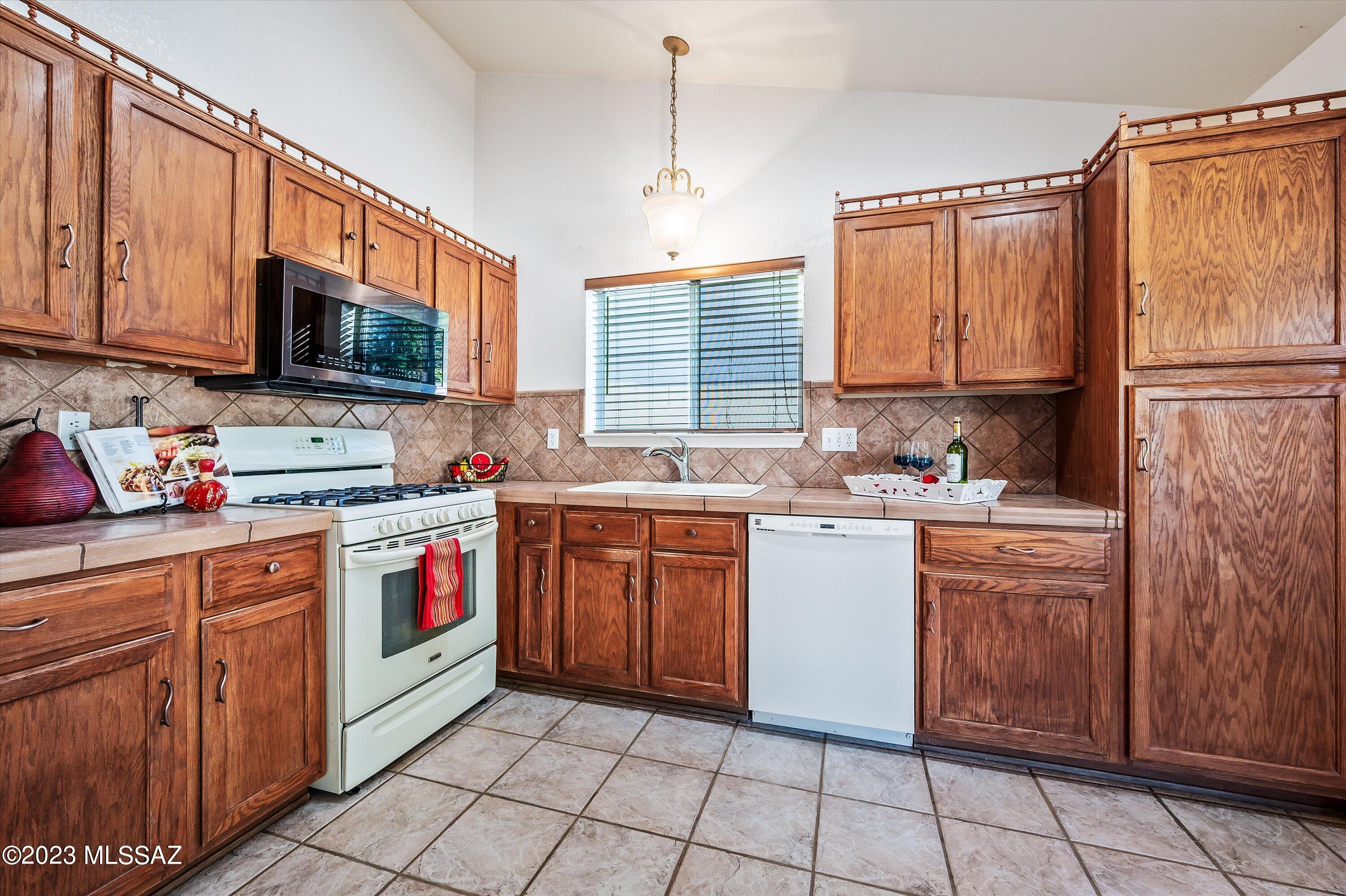Richmond Place II (1-39) - Residential