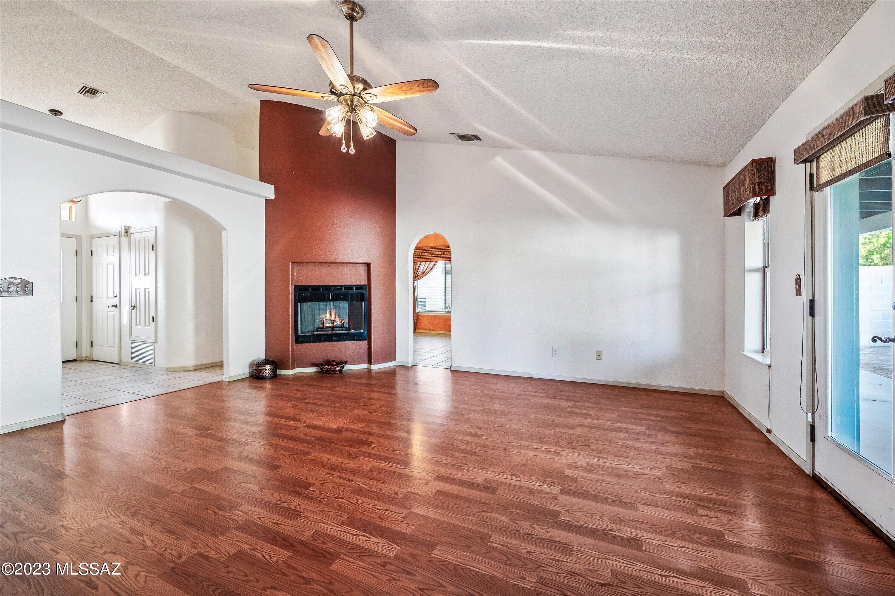 Richmond Place II (1-39) - Residential