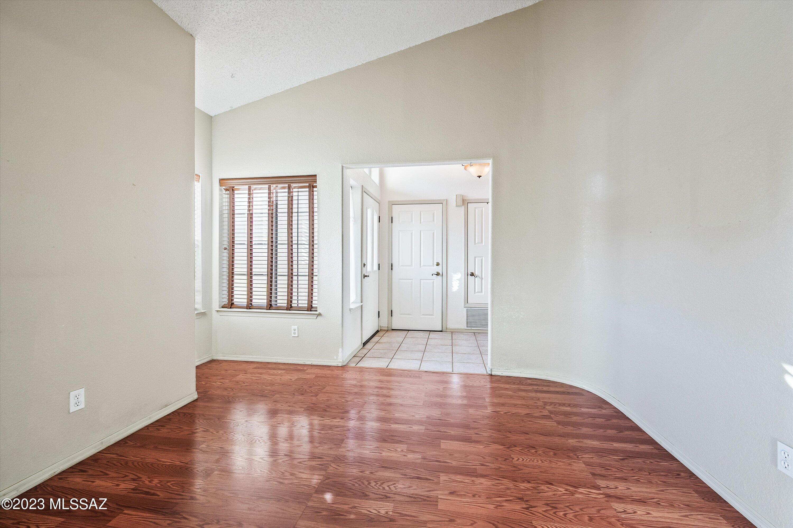 Richmond Place II (1-39) - Residential