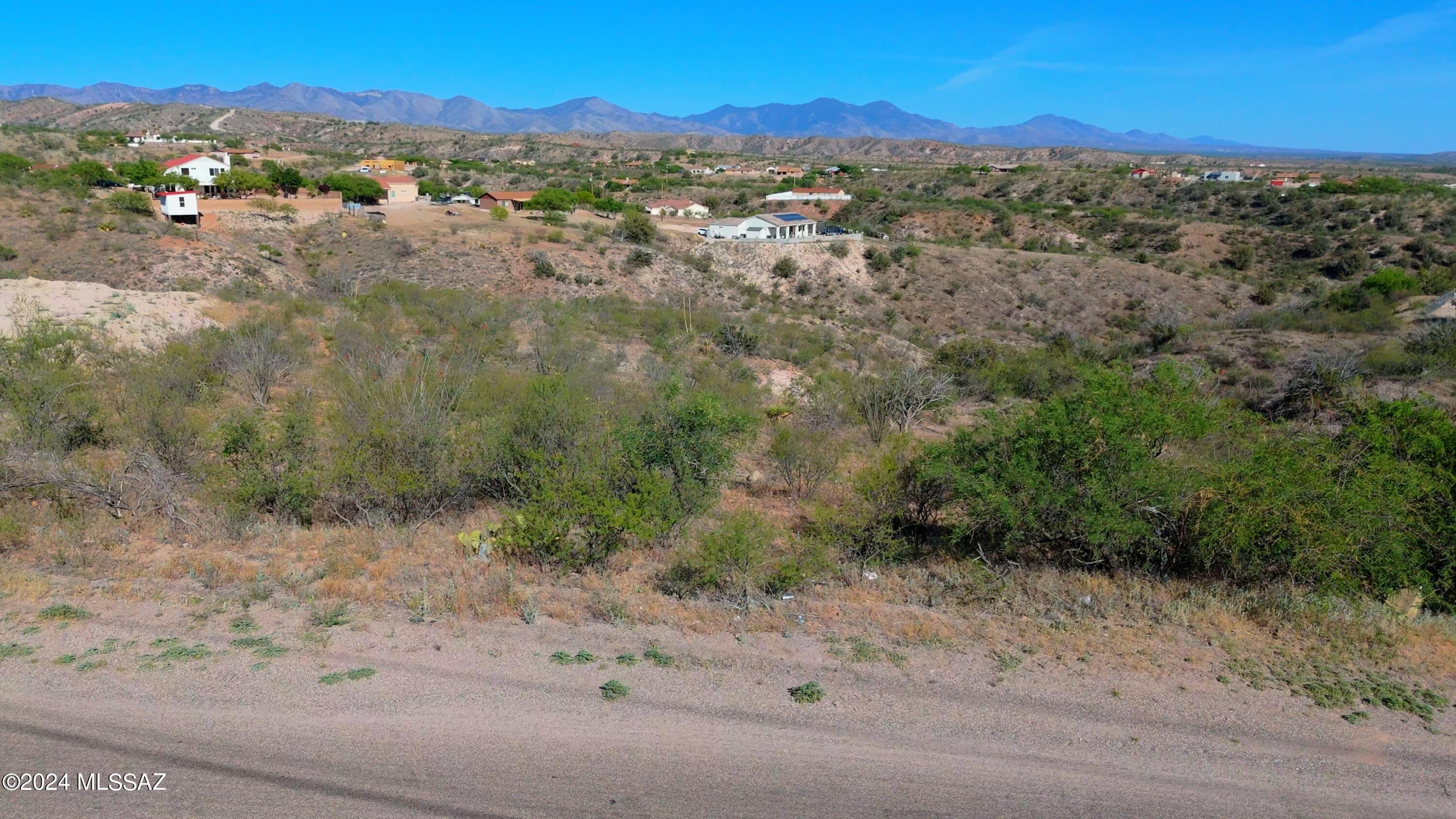 Sloping lot on Paseo Guebabi.