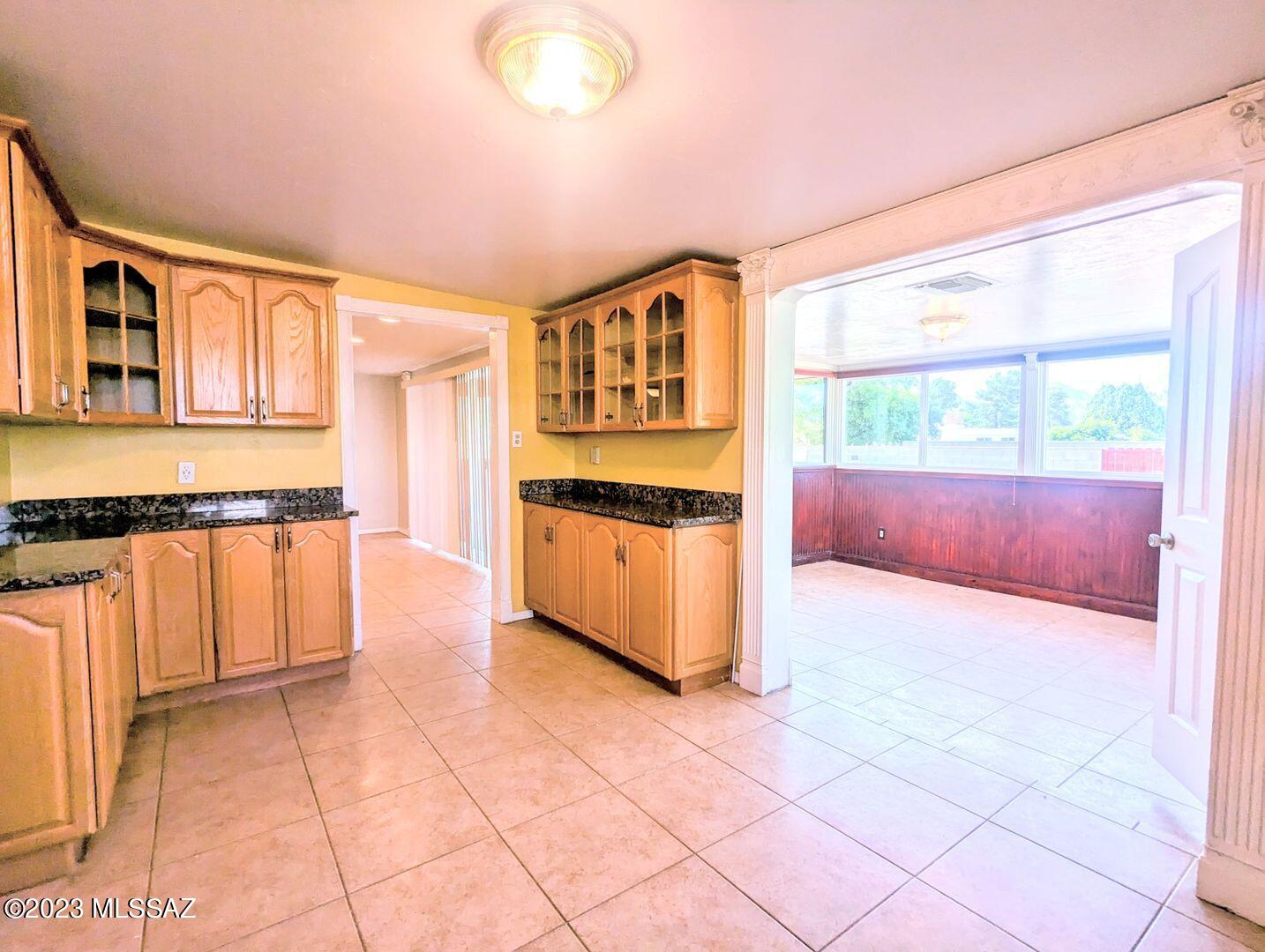 Carriage Hill (1-192) - Residential Lease