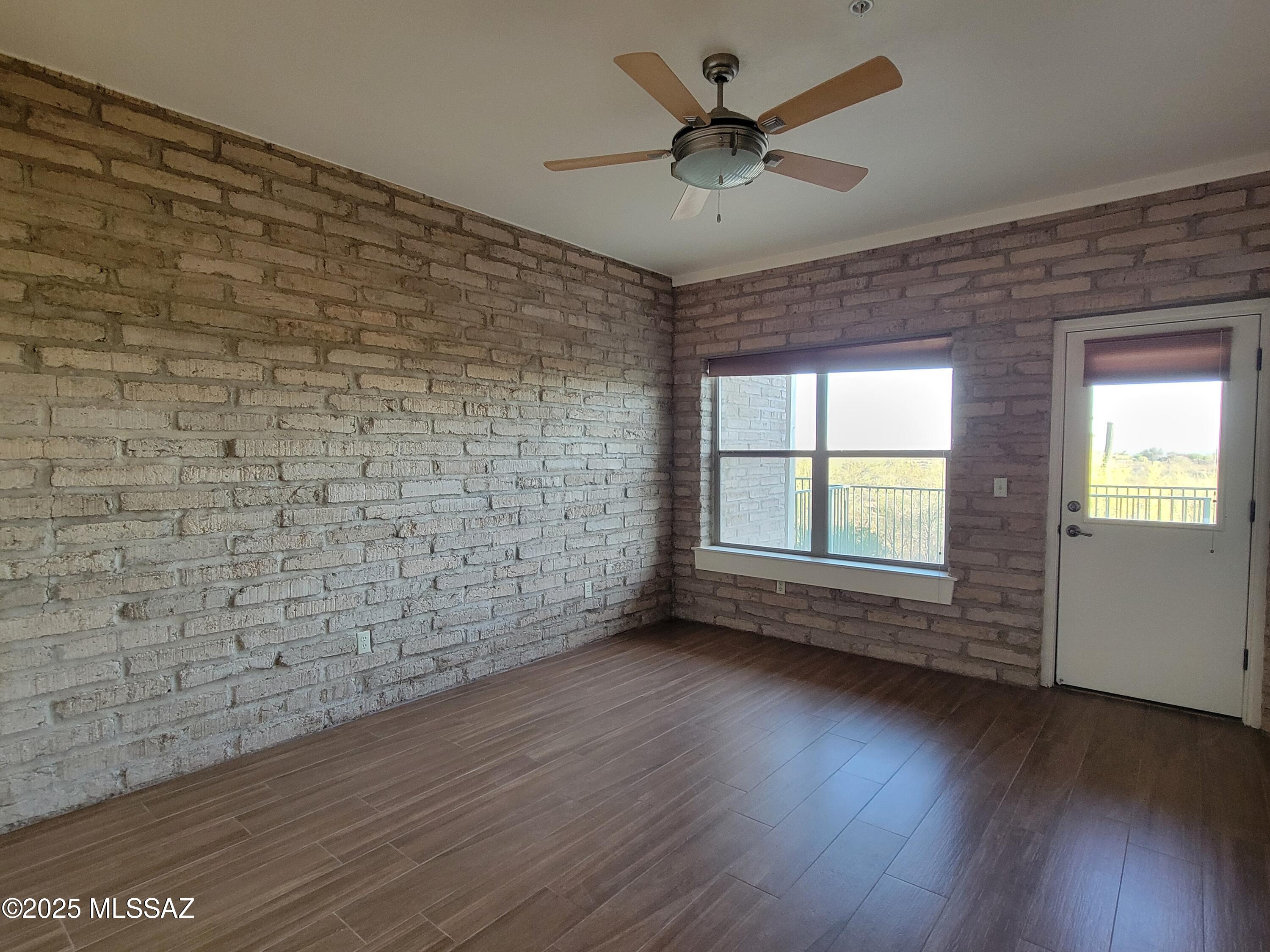 Milagro (1-28) - Residential