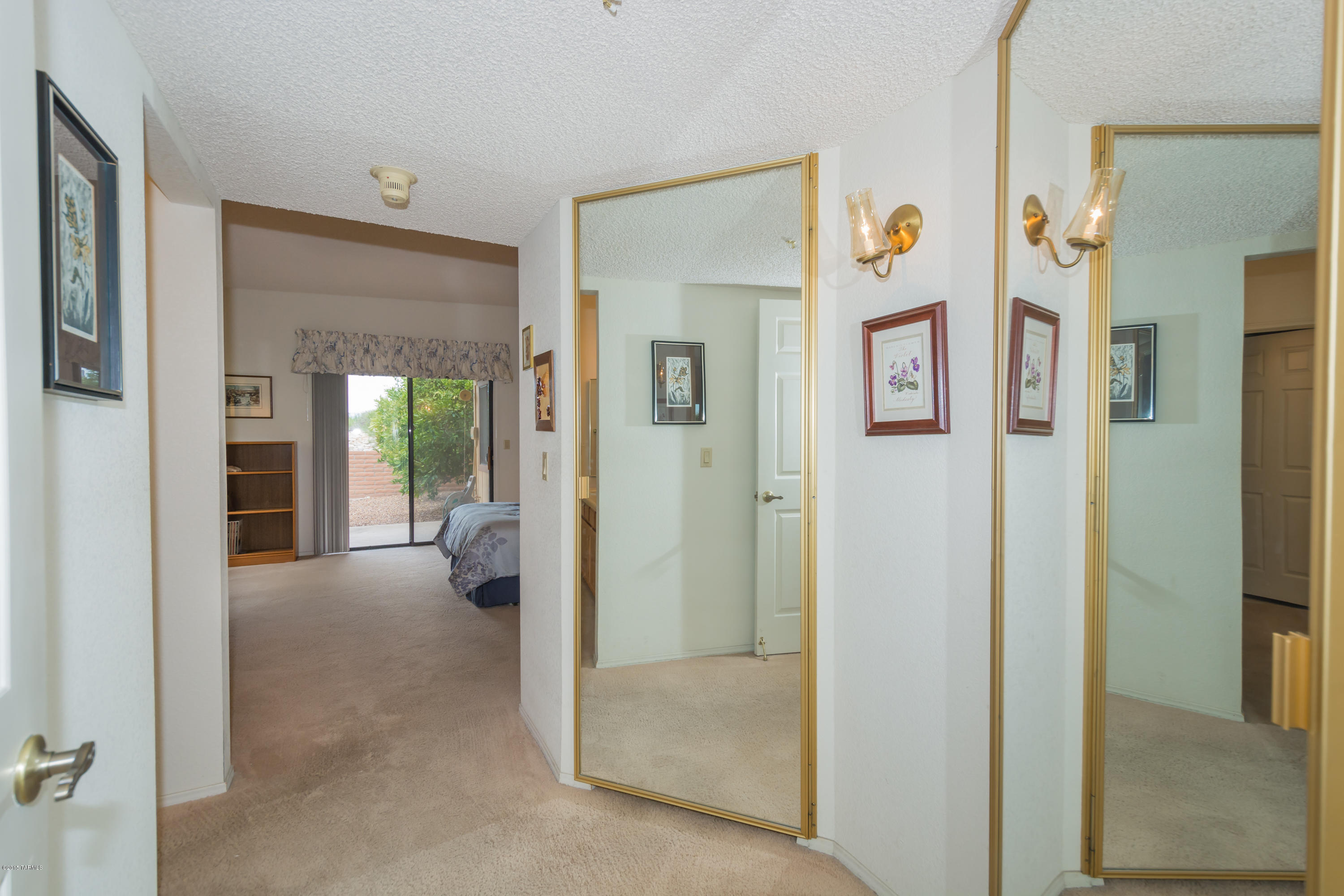La Cholla Hills(1-313) - Residential