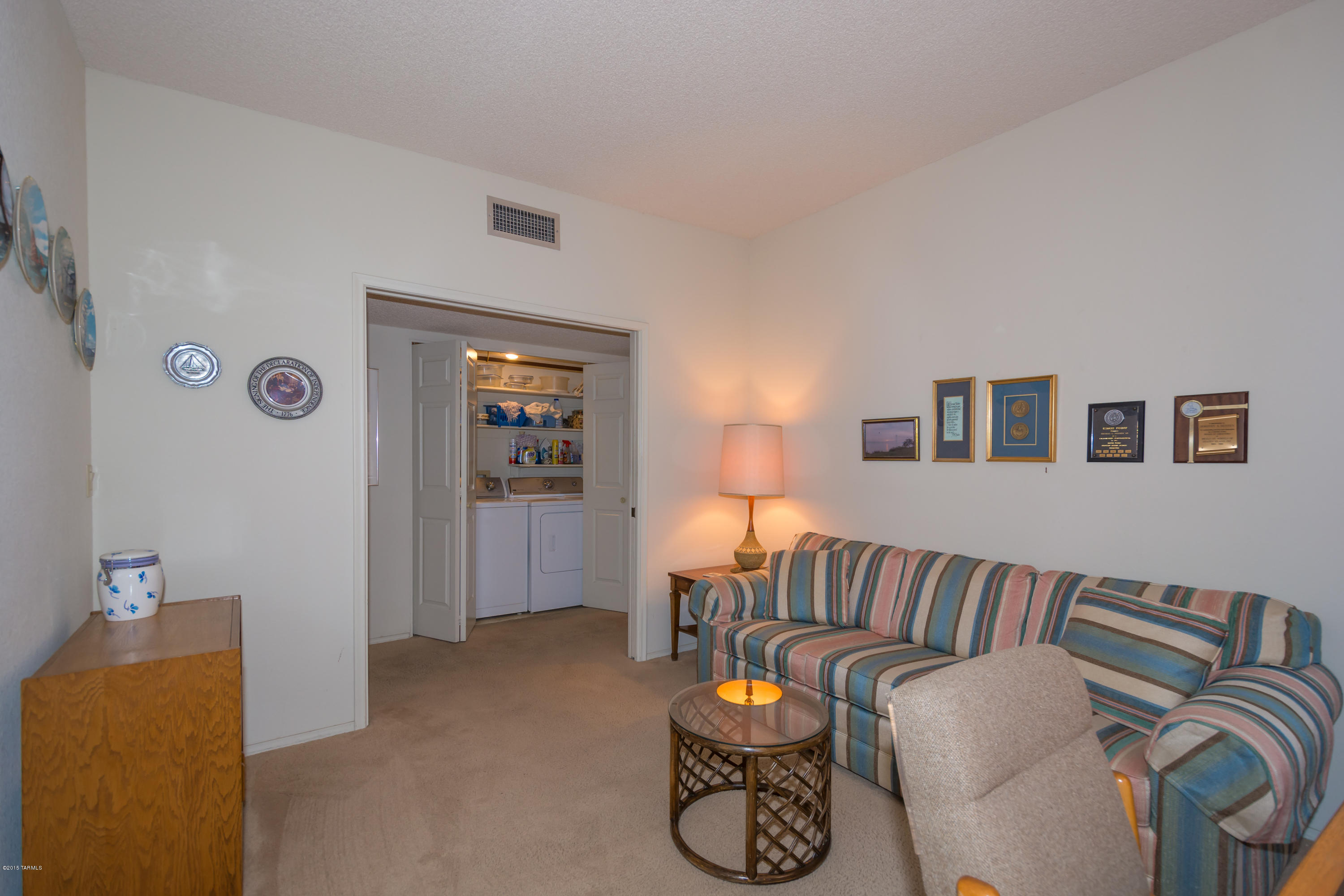 La Cholla Hills(1-313) - Residential