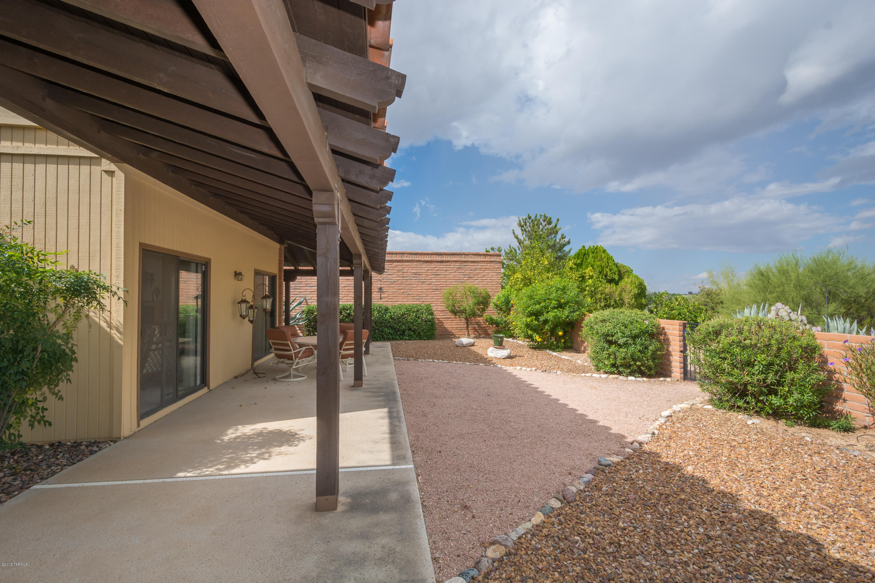La Cholla Hills(1-313) - Residential