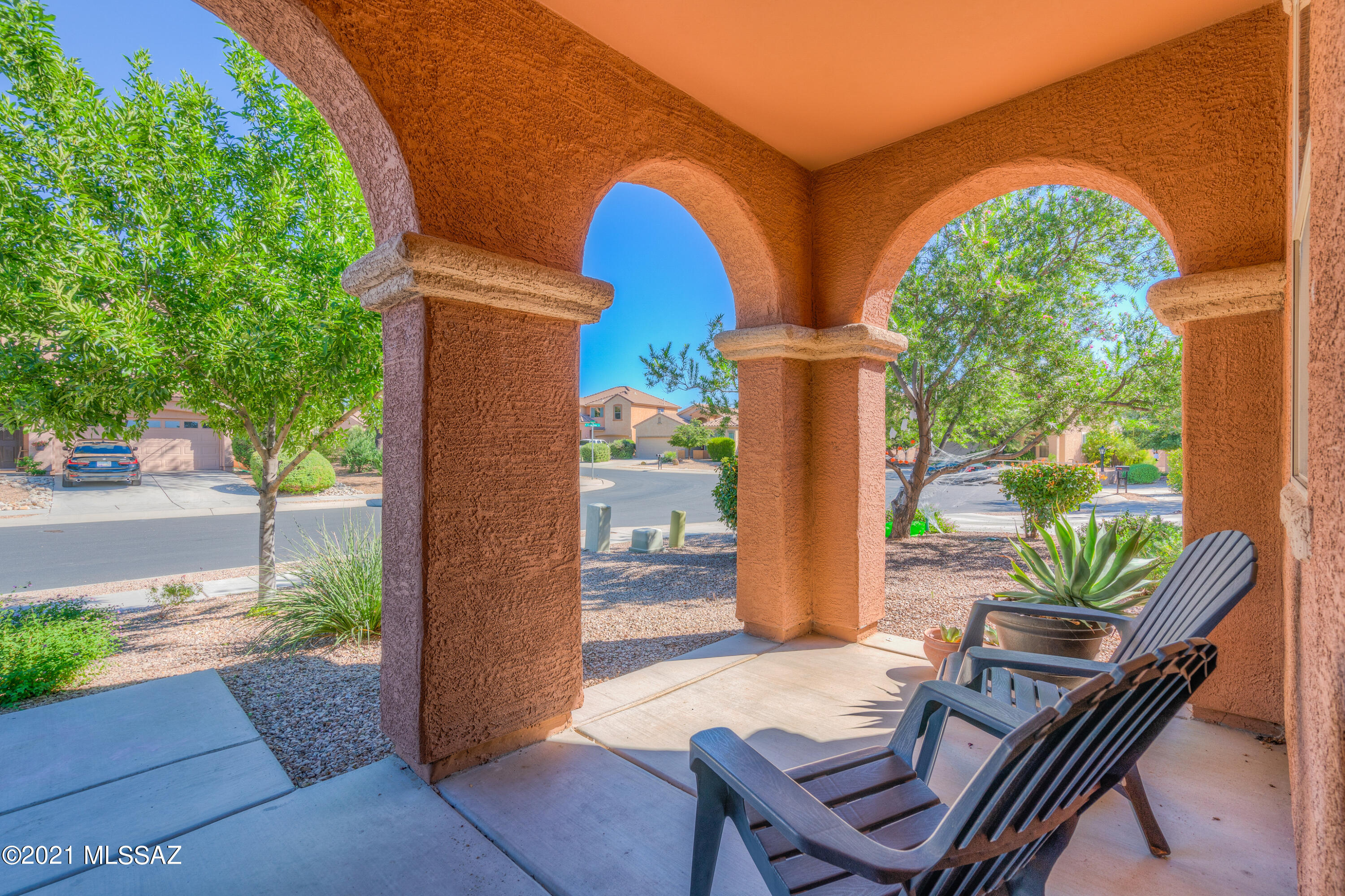 Rancho Vistoso NGHB 10 PCLS S,U & V - Residential