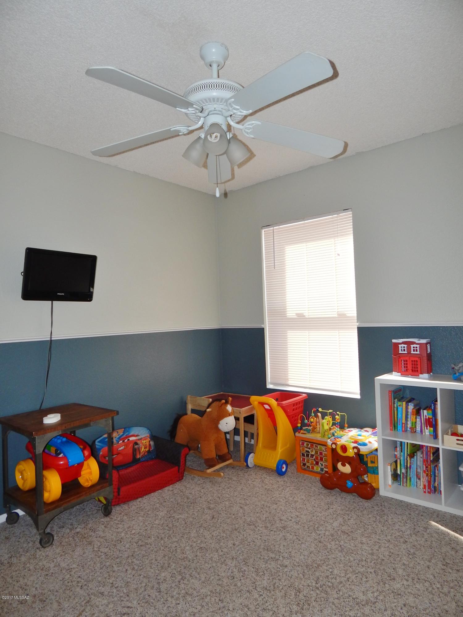 Saguaro Canyon (1-100) - Residential