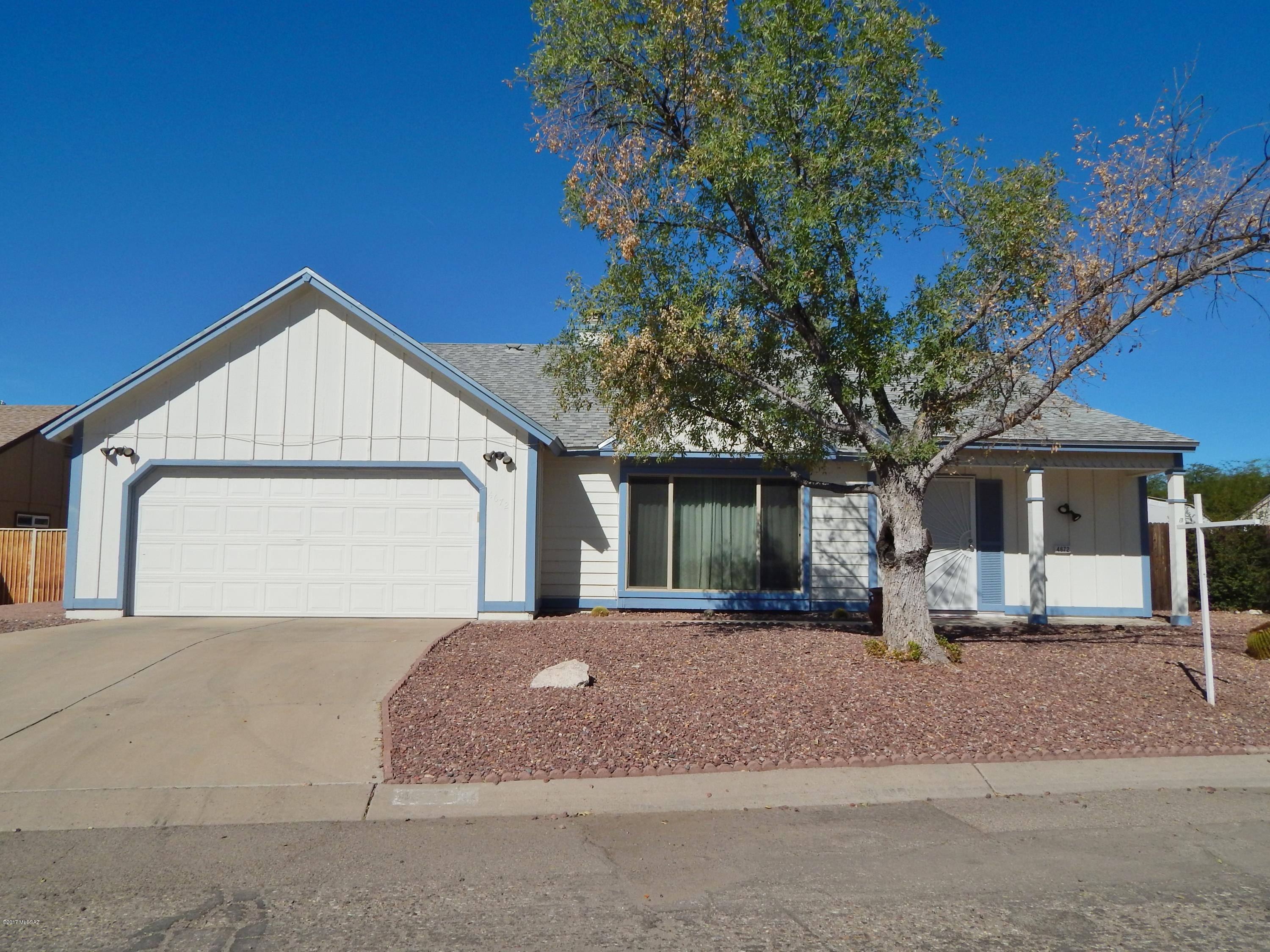 Spectacular home in Saguaro Canyon close to the community park! This spacious home features an open
floor plan with a fireplace in the great room. The master bedroom is huge and separate from the additional two bedrooms. All appliances in the kitchen will stay with the home. Outside you will find a large, private back yard with no immediate neighbors to the back and one side of the property. Call today to schedule a viewing!
