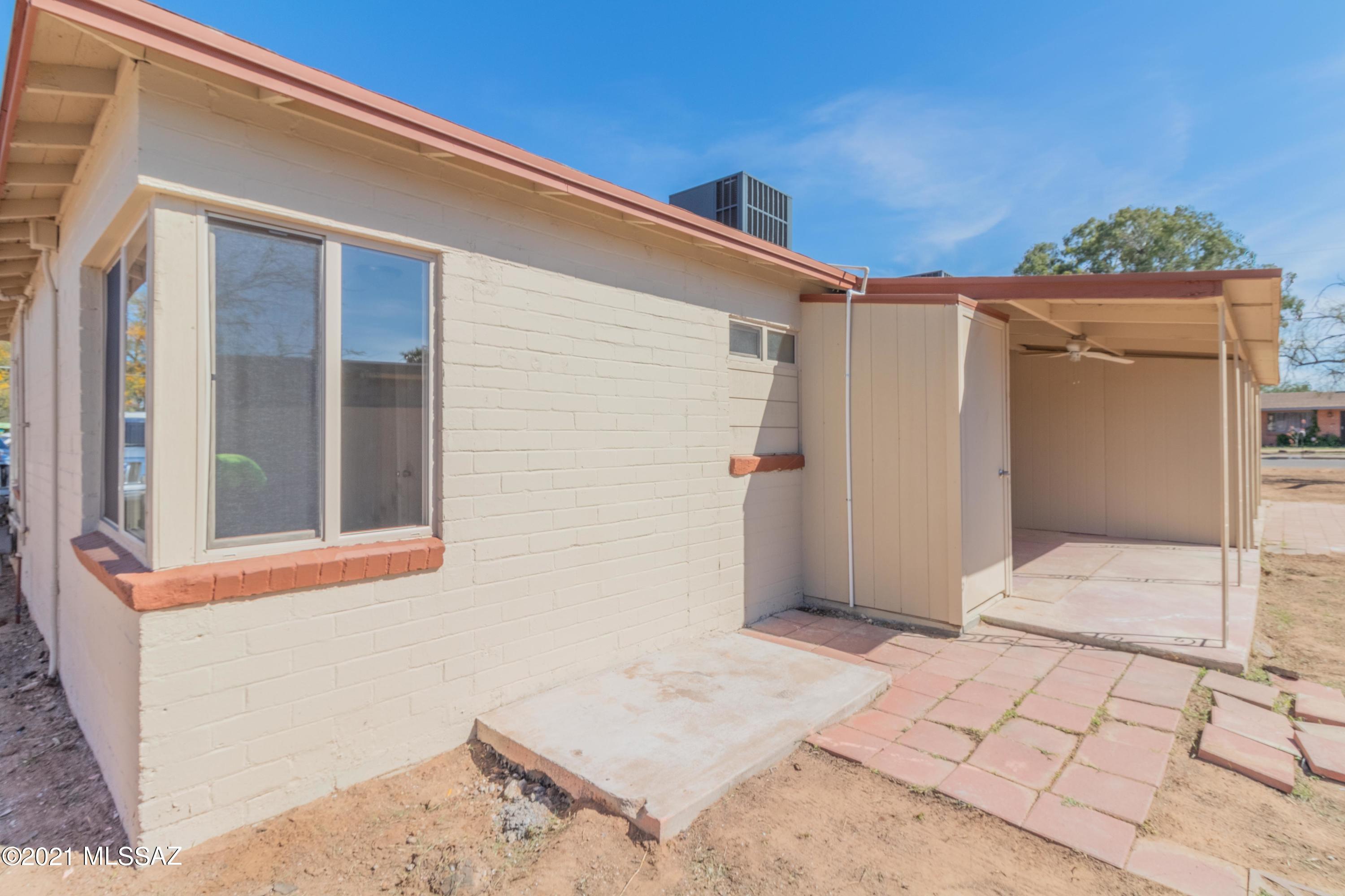 Frontier Village - Residential Lease