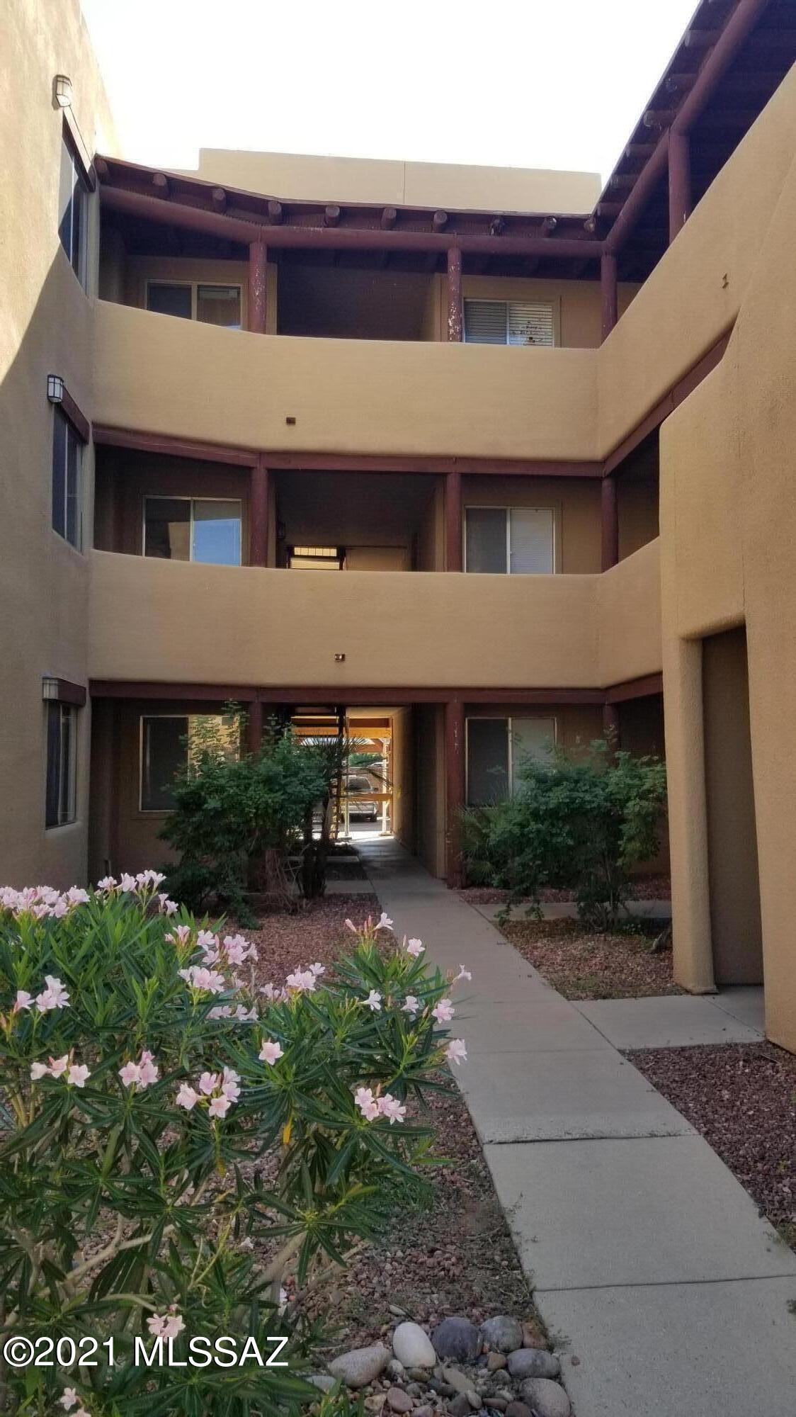 Casa Club Condominium - Residential