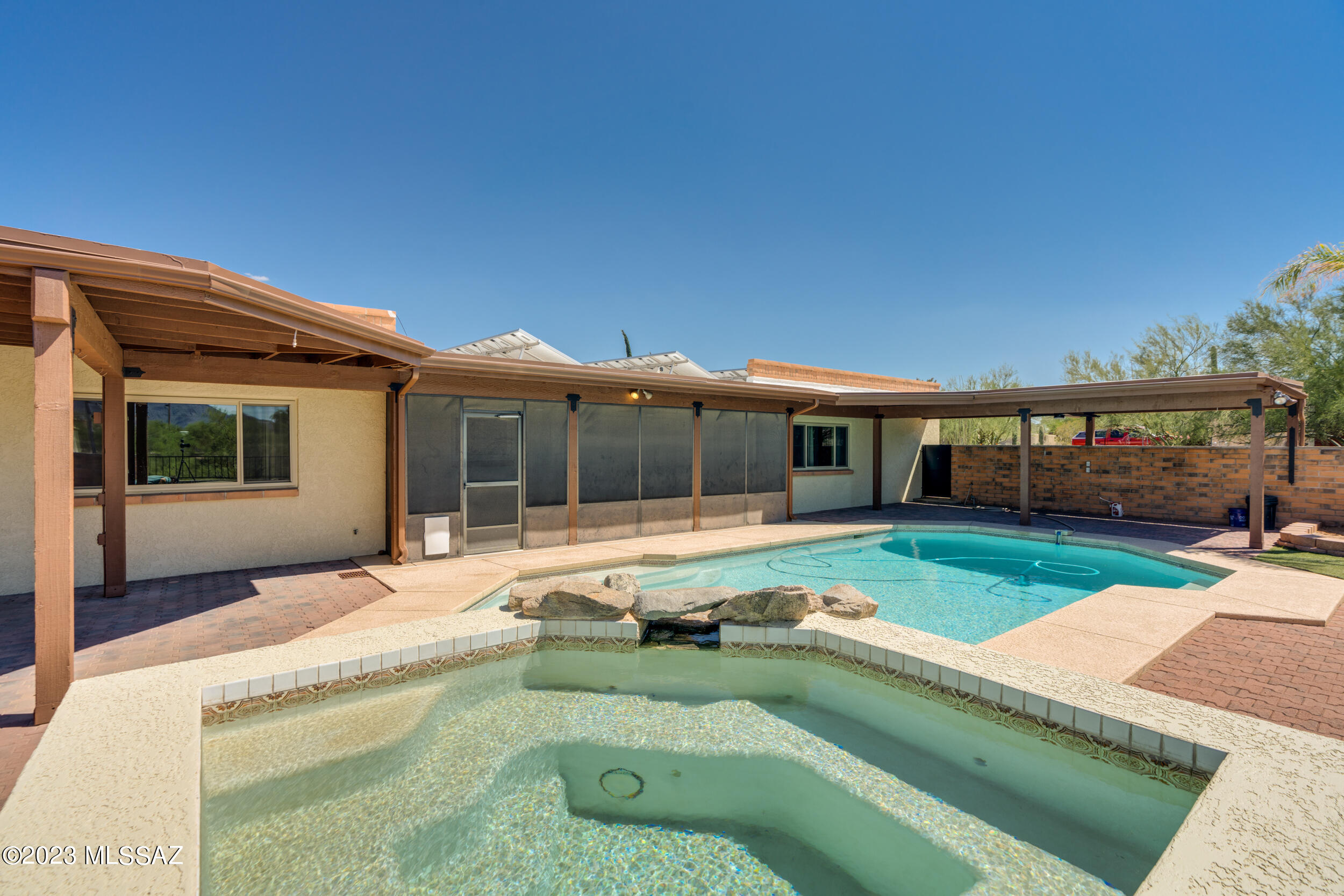 Bridlewood West (42-102) - Residential