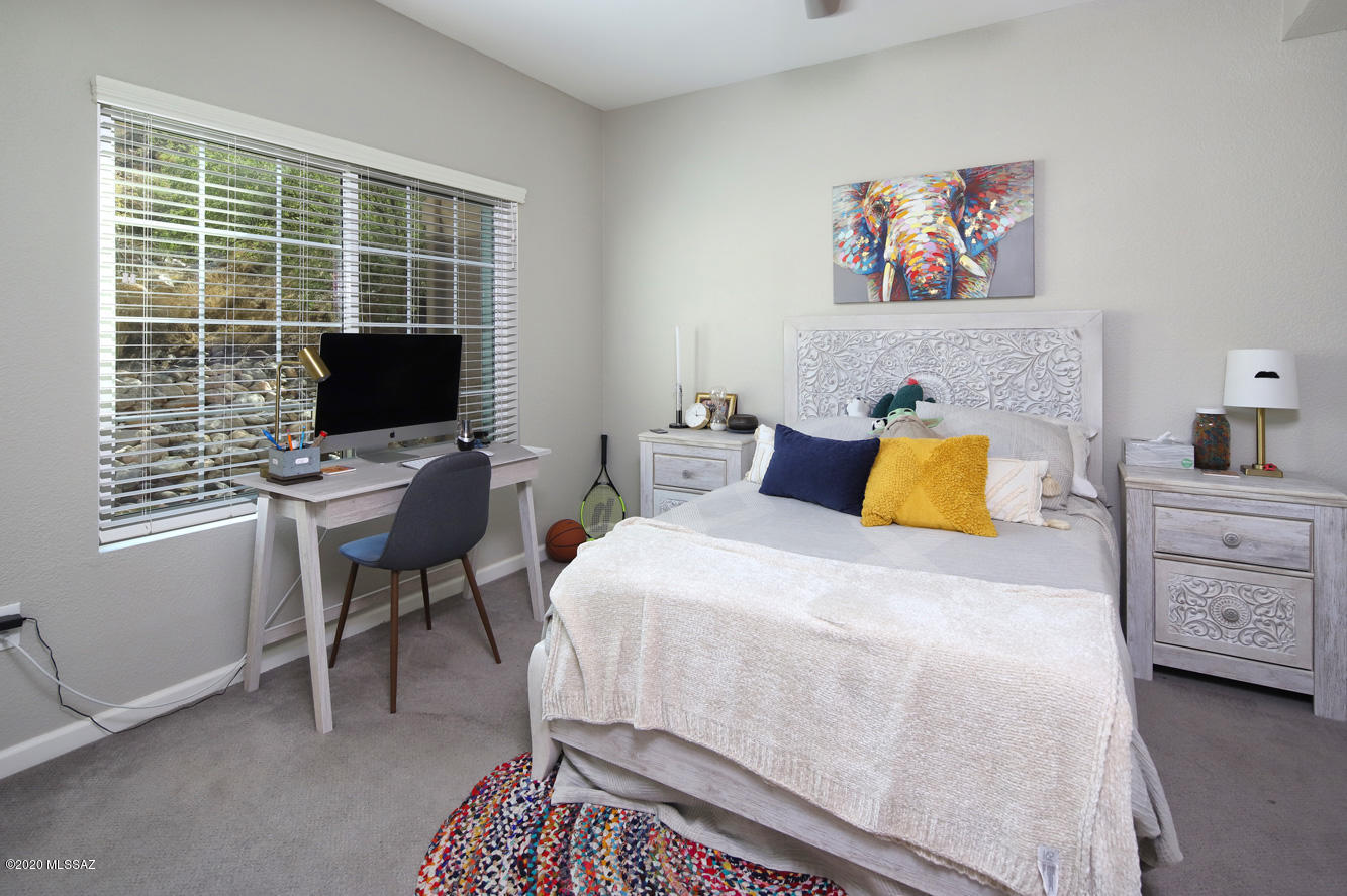 The Boulders at La Reserve Condominiums - Residential